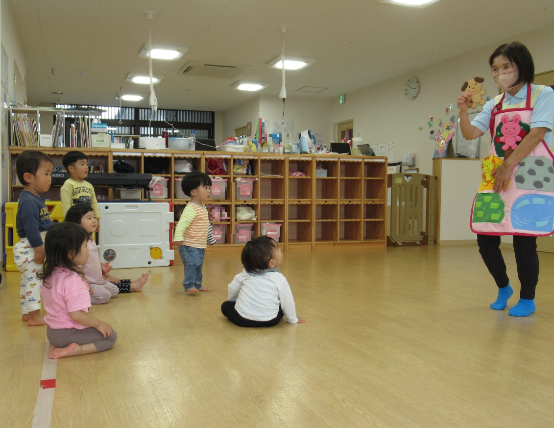 お次はエプロンシアター