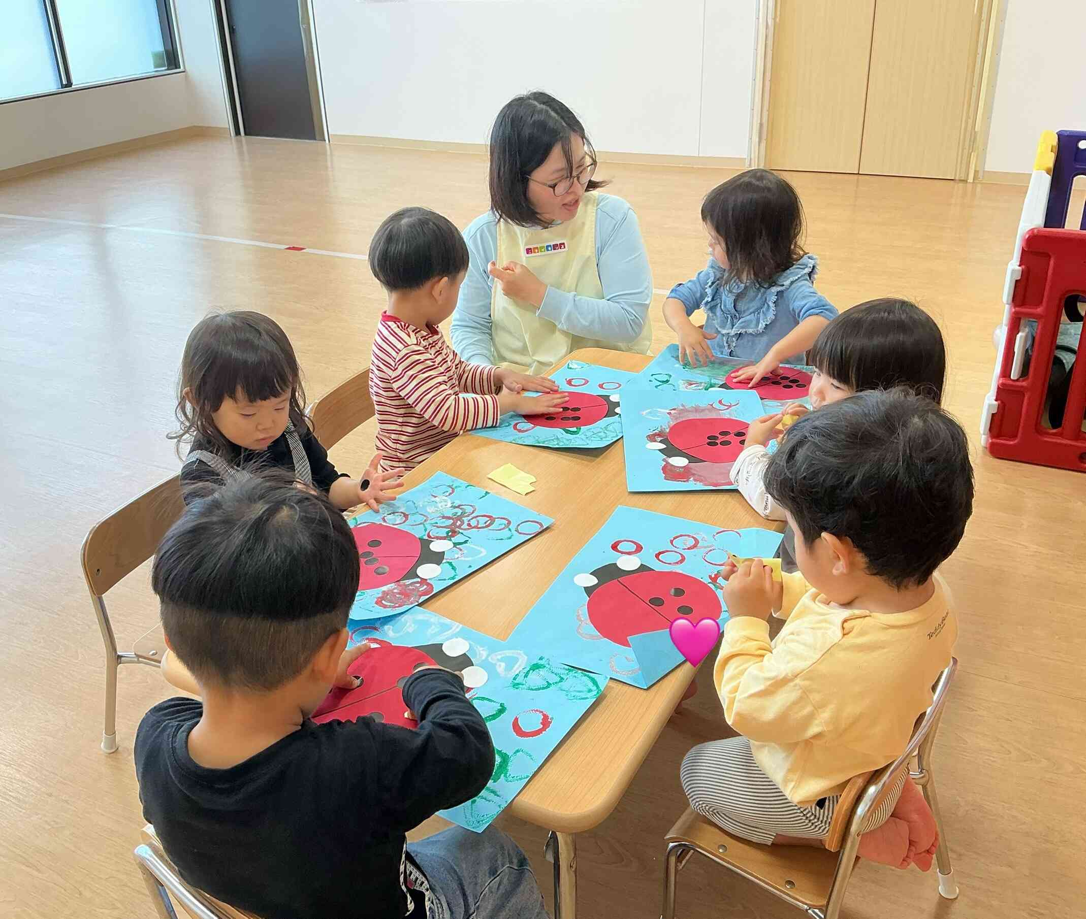 シールあそび