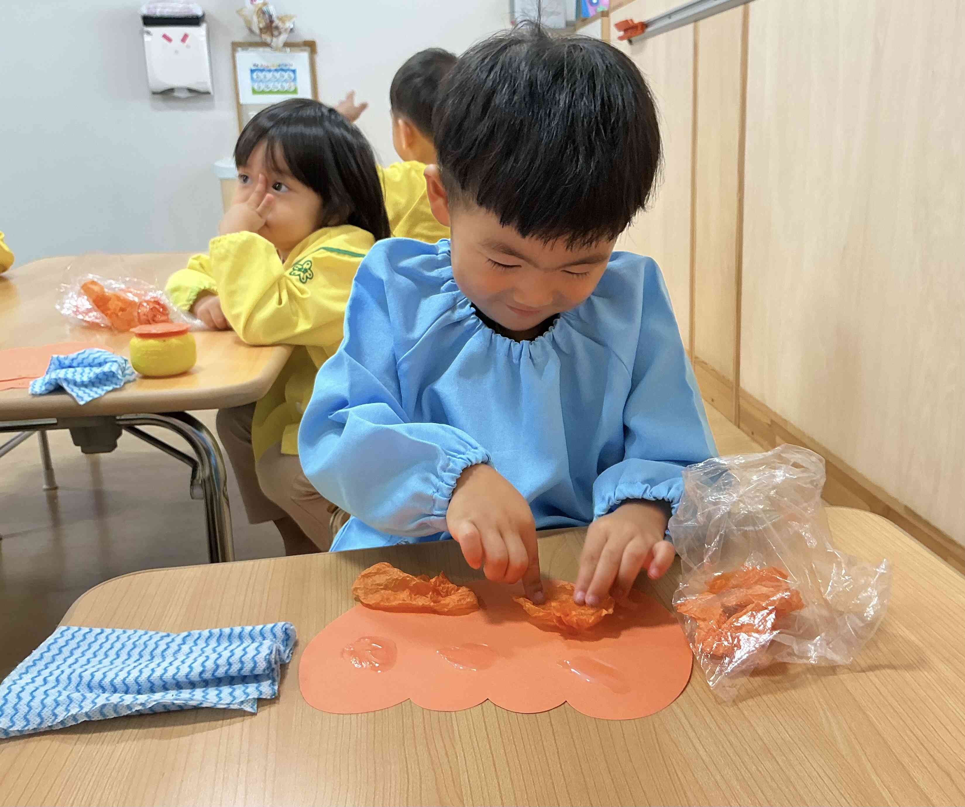 10月の製作をしたよ♪(うさぎ組)