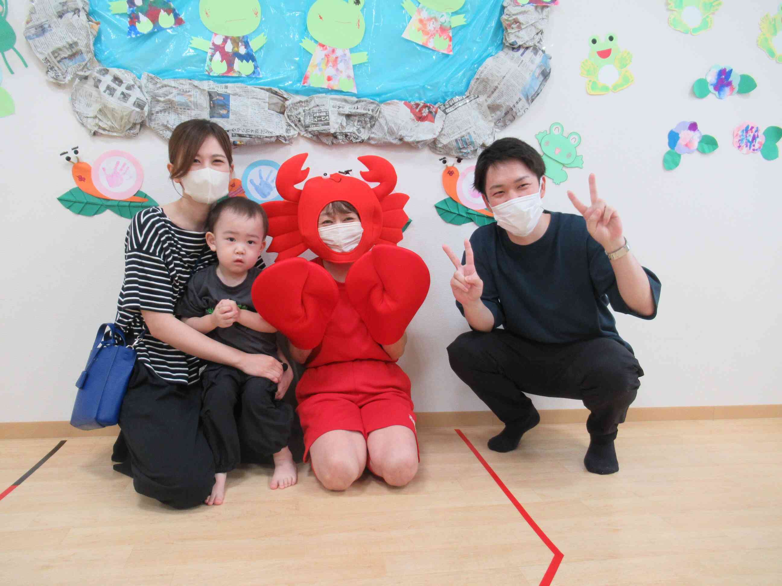 お父さんと、お母さんと３人で楽しそうにされていましたよ。