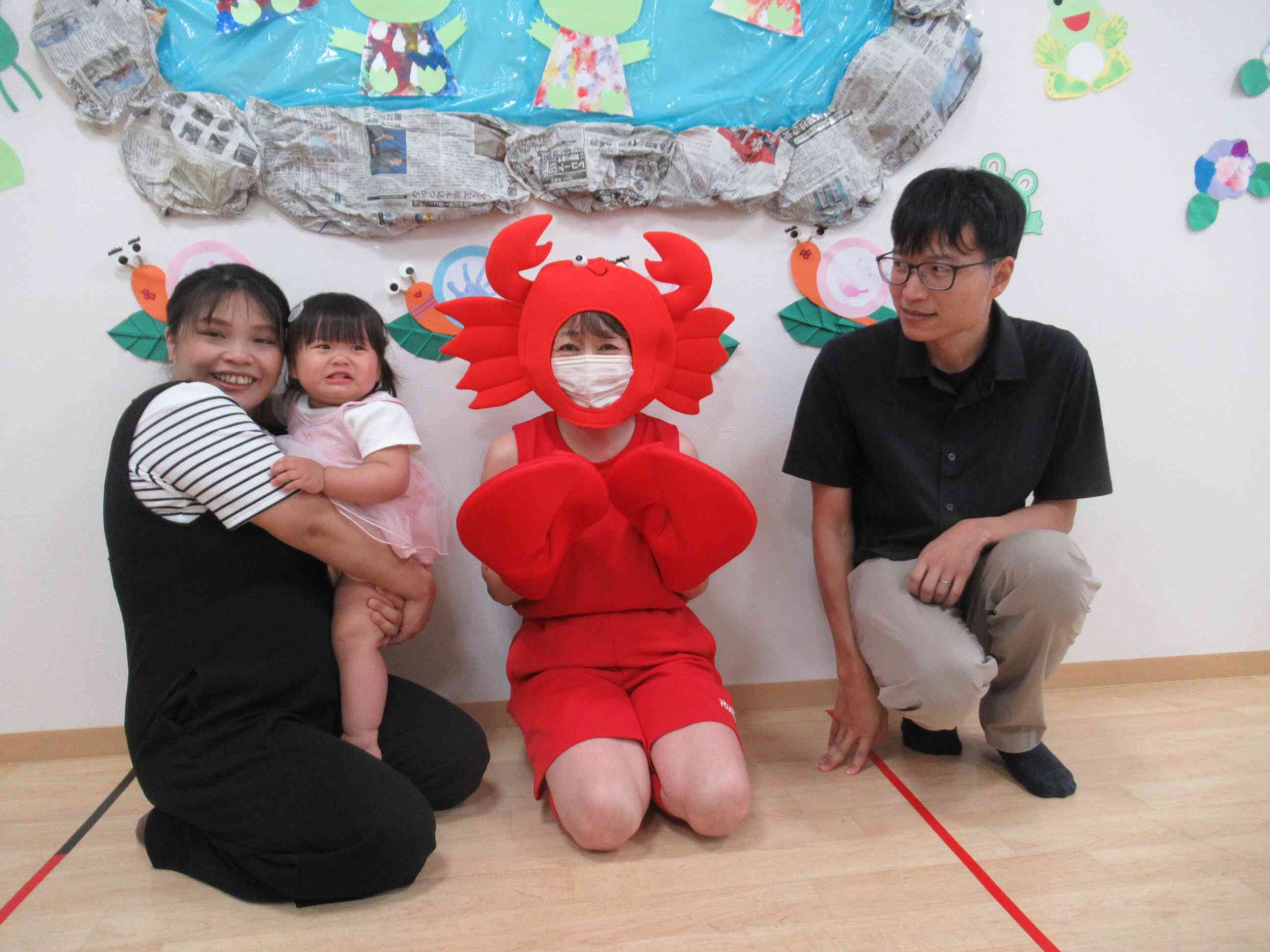 担任の先生がカニさんですが、ちょっと怖かったようです。