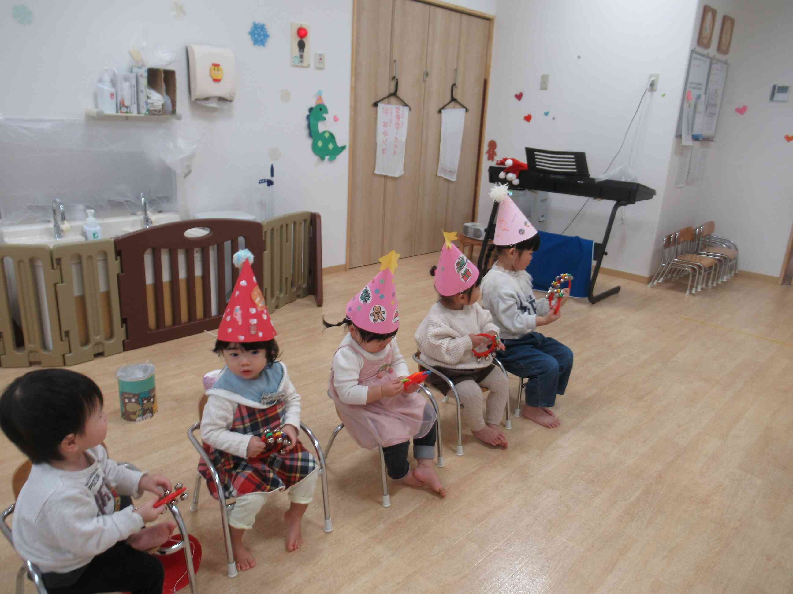 みんな、ソワソワしていました。