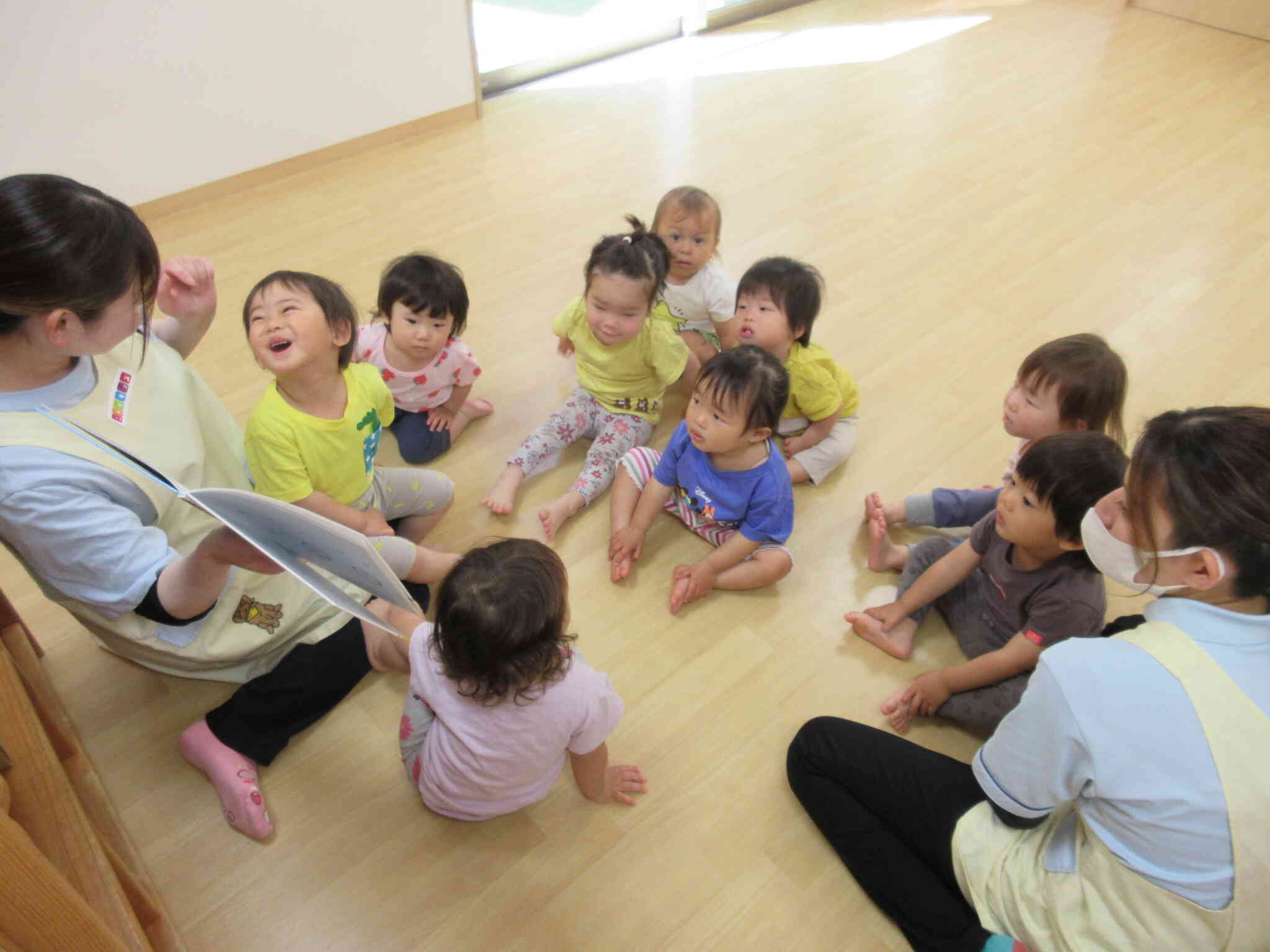 歌って！踊って！（1歳児）