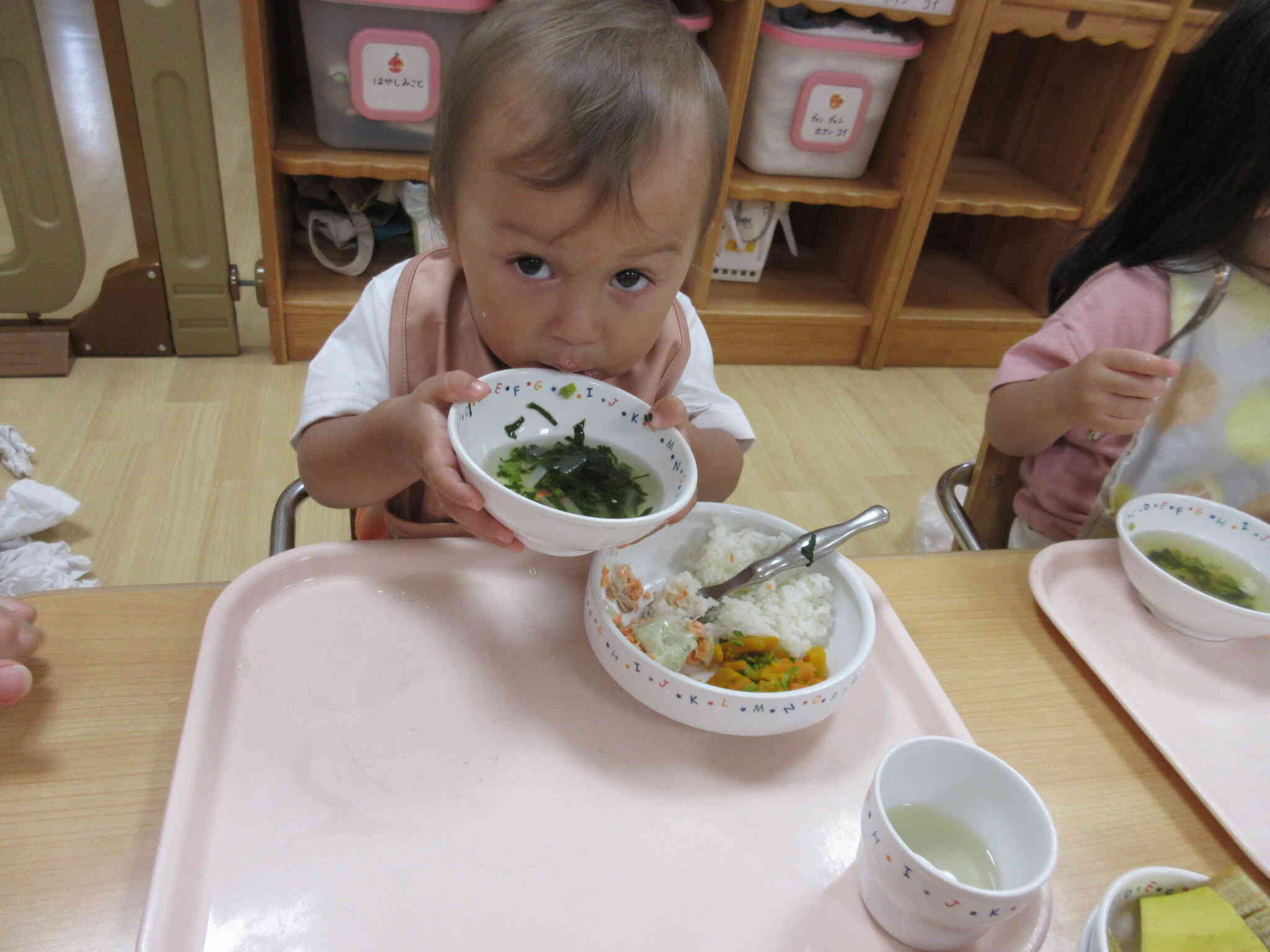 お汁も上手に飲めるよ！