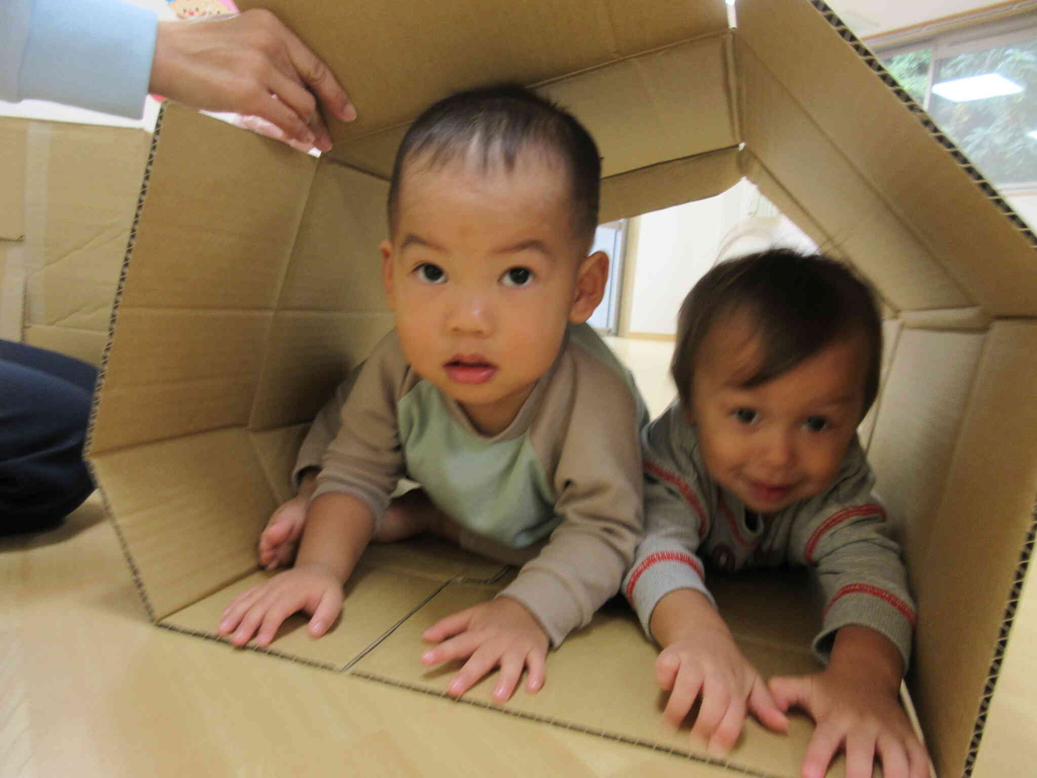 トンネルくぐってばあ！！