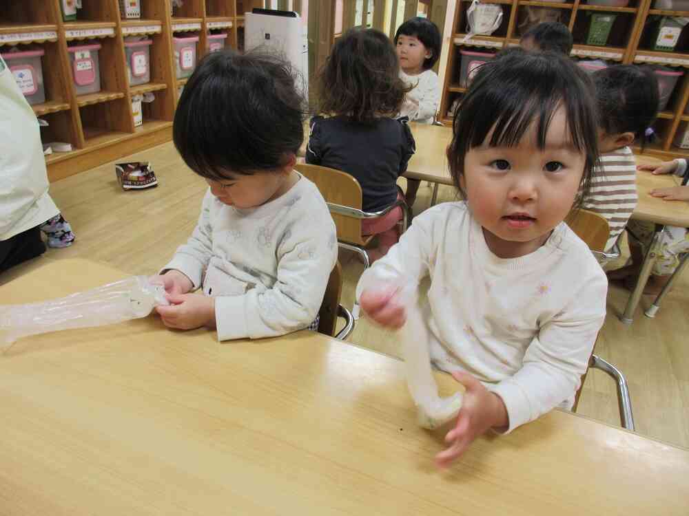 かぶ、かぶ、パクッ！