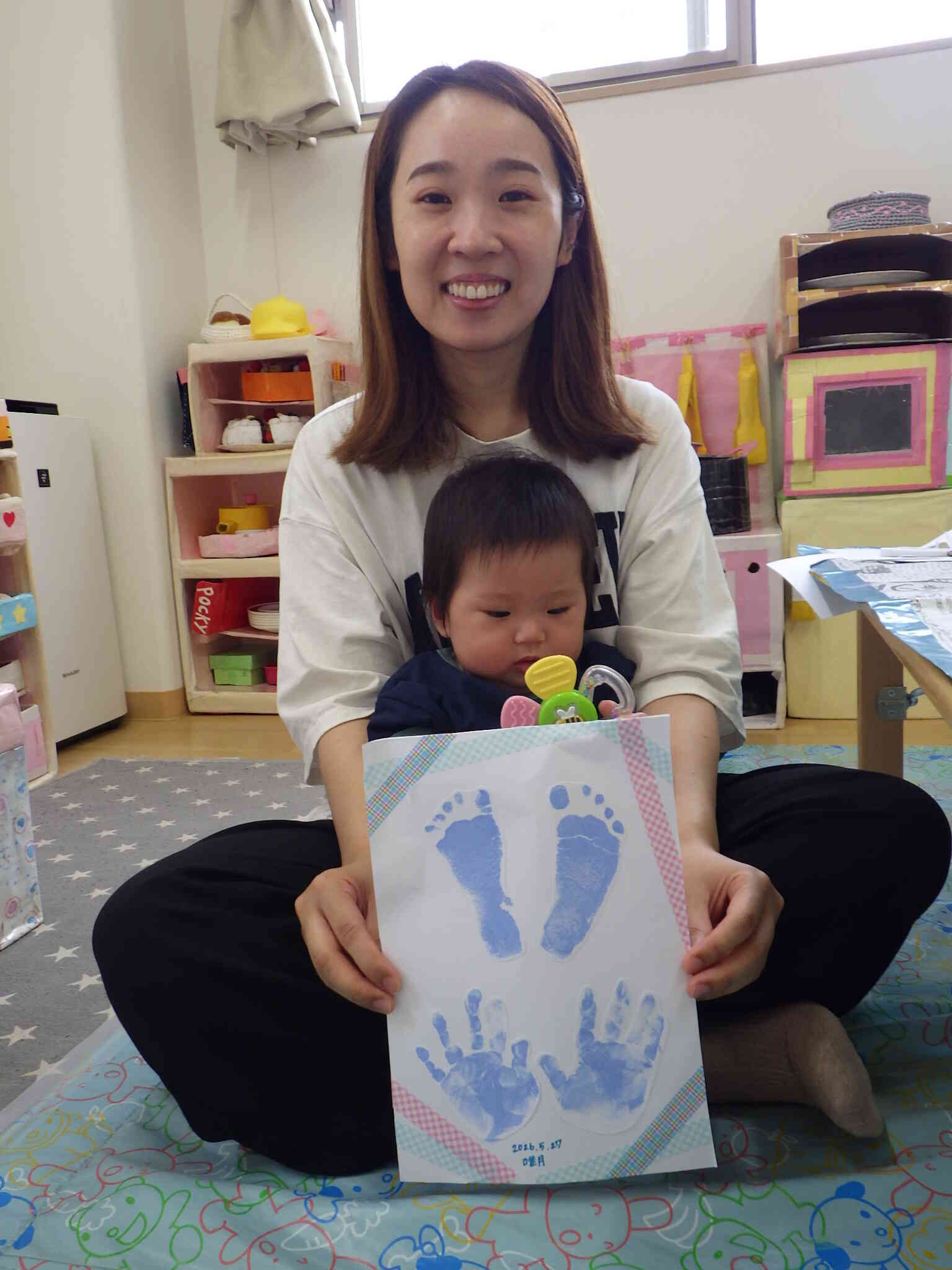 世界にひとつ！手形足形アート