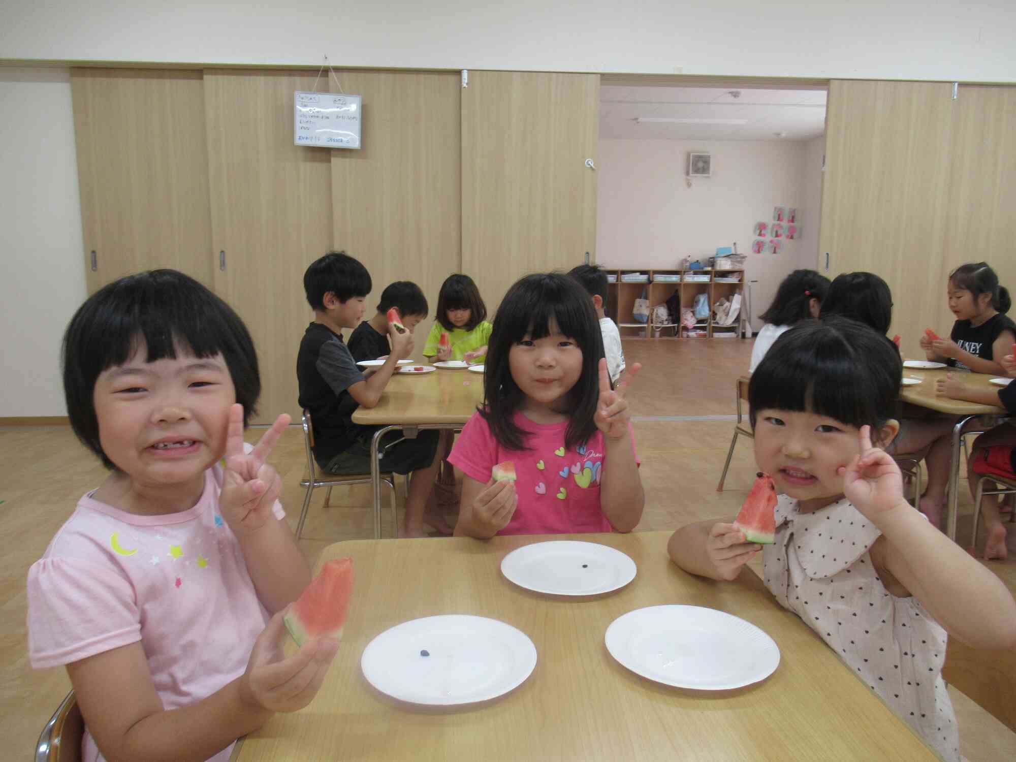 夏はやっぱりすいかだね！