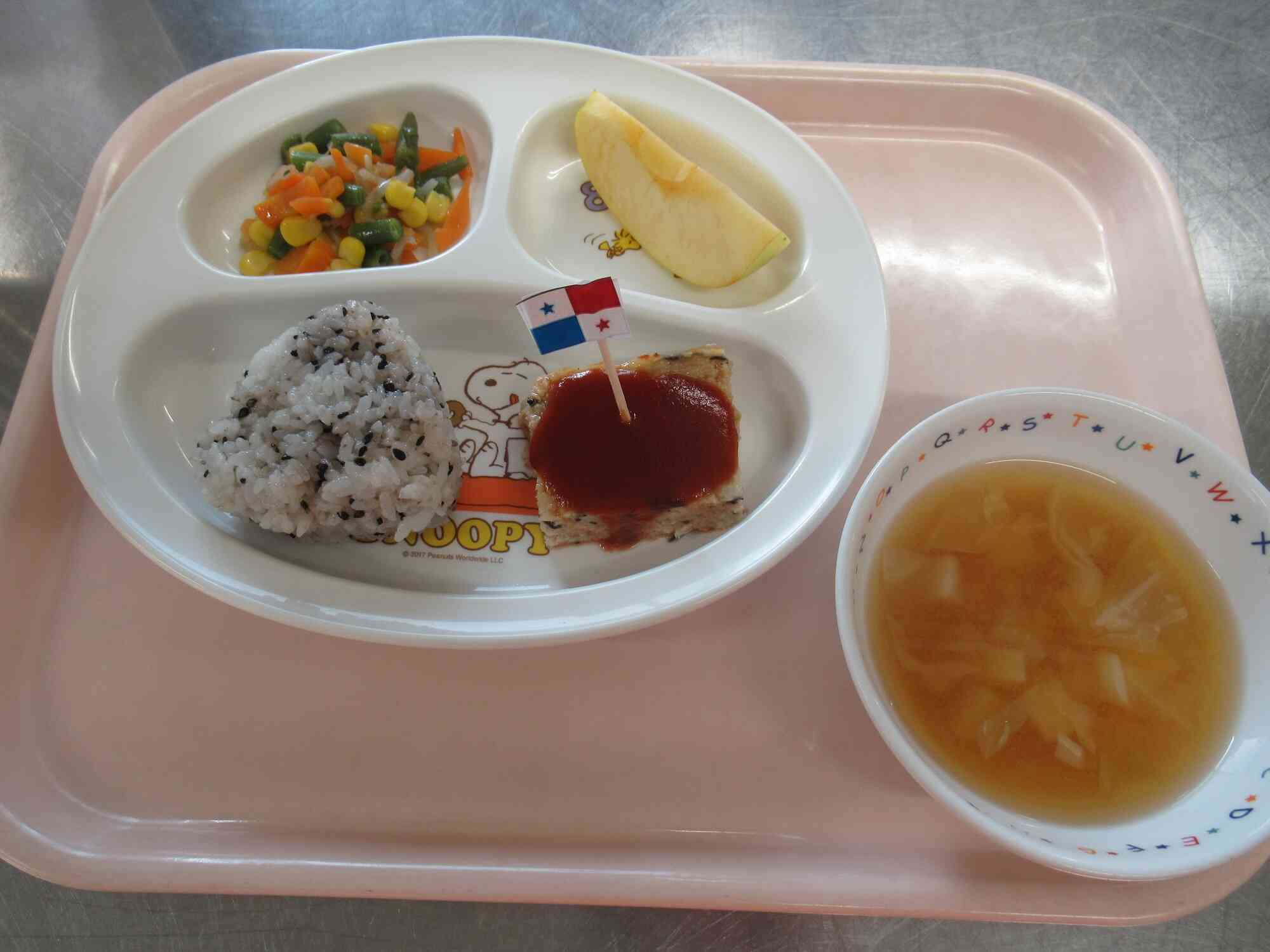 運動会がんばってねお給食