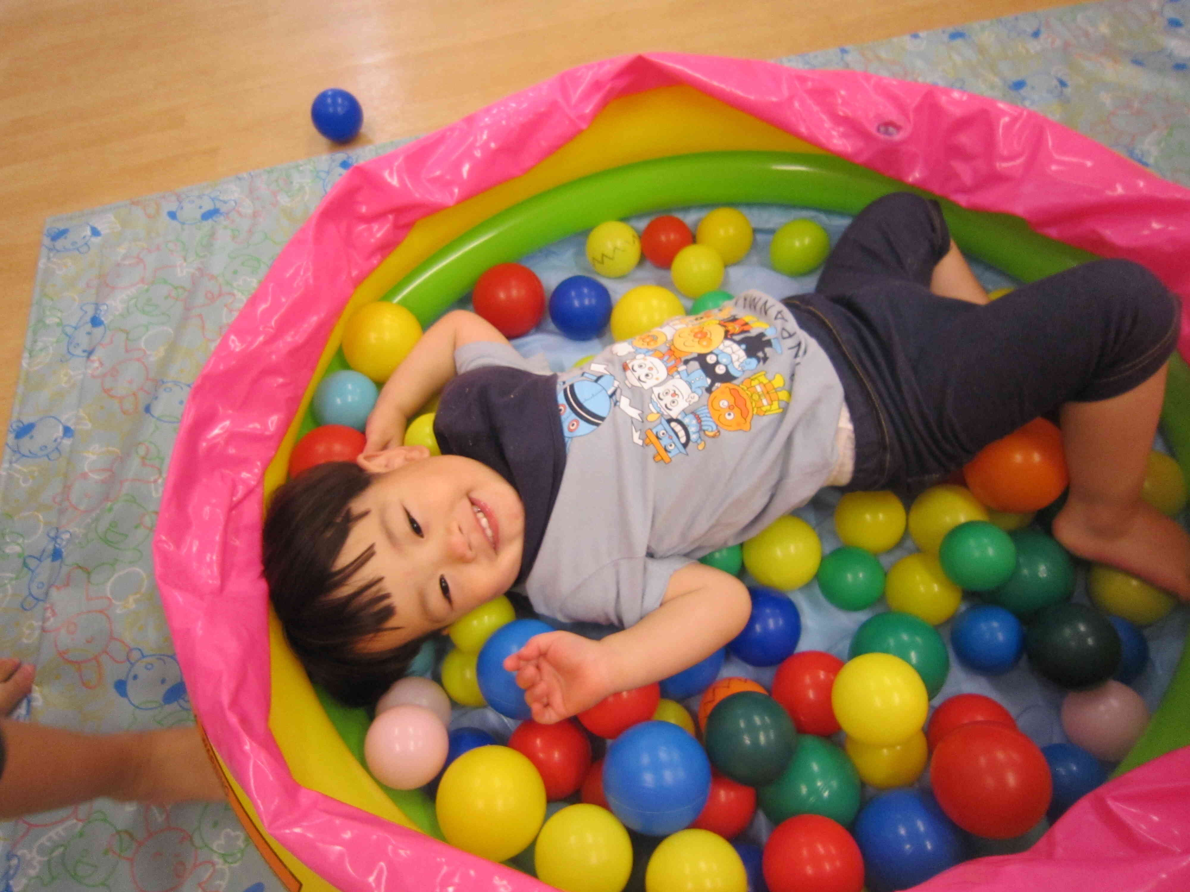 エンジョイ☆お部屋あそび！（２歳児）