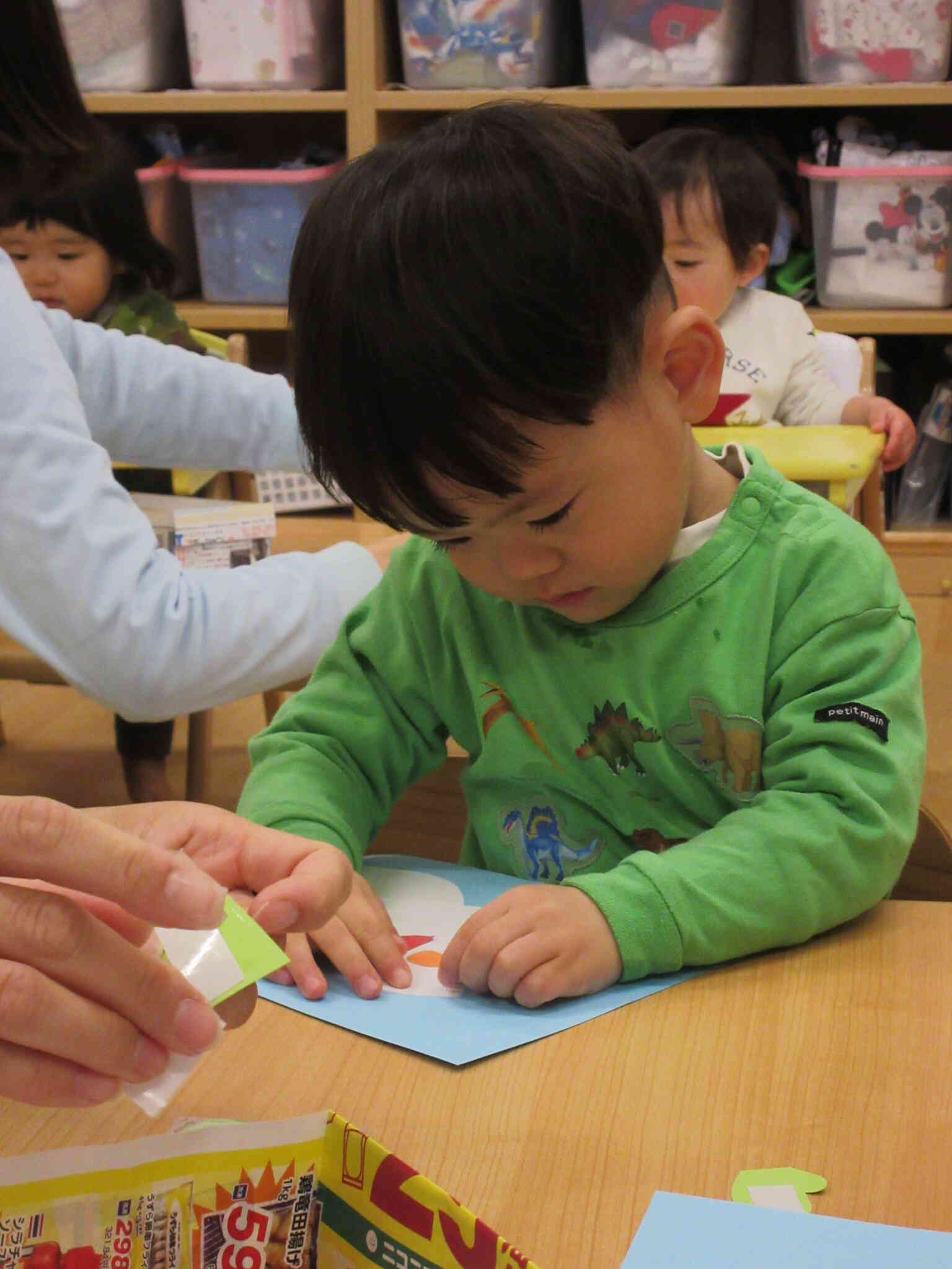 雪だるまの凧を作りました