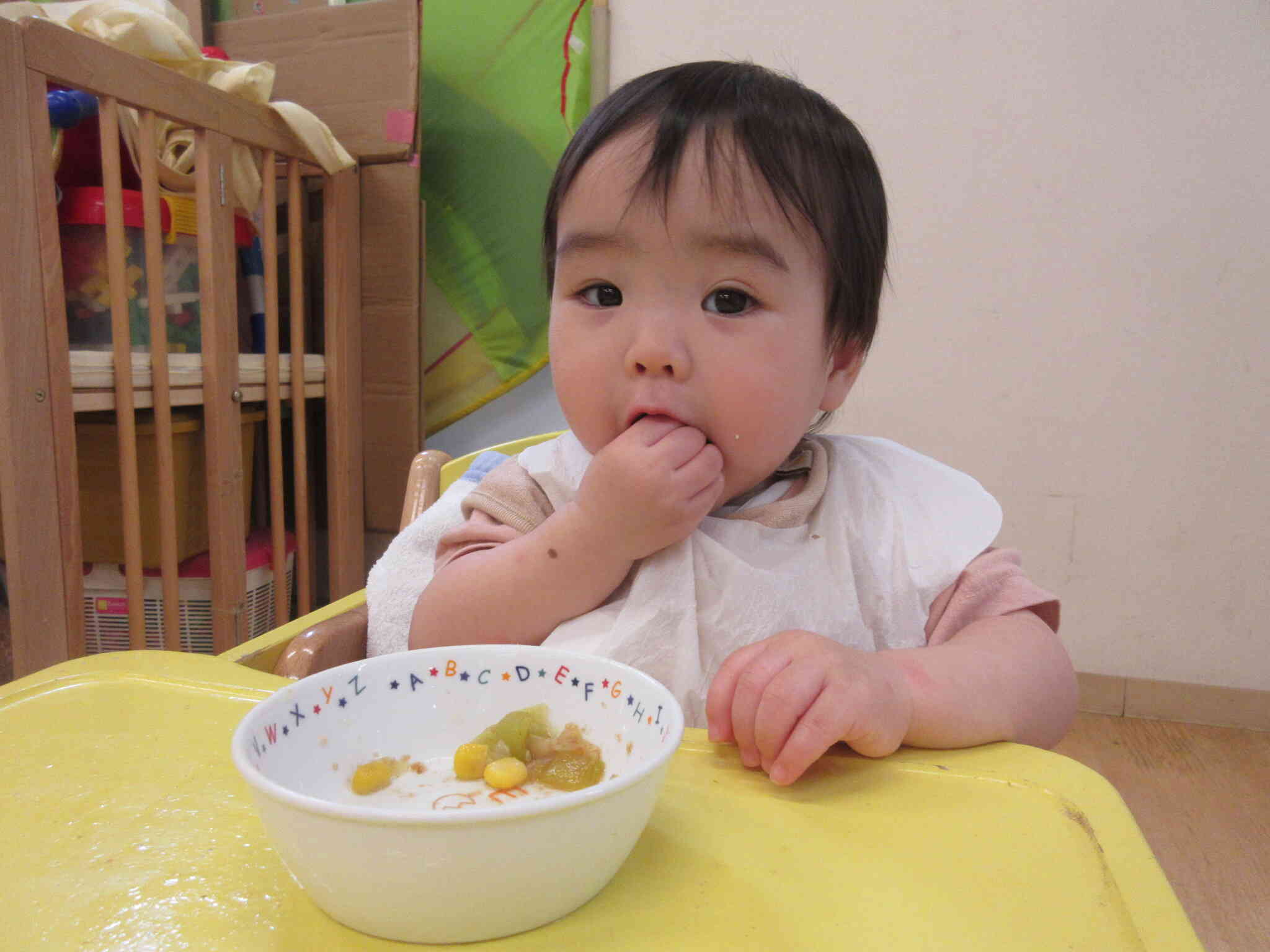 ひよこ組の様子②（0歳児）｜ニチイキッズ水戸保育園｜ニチイキッズ
