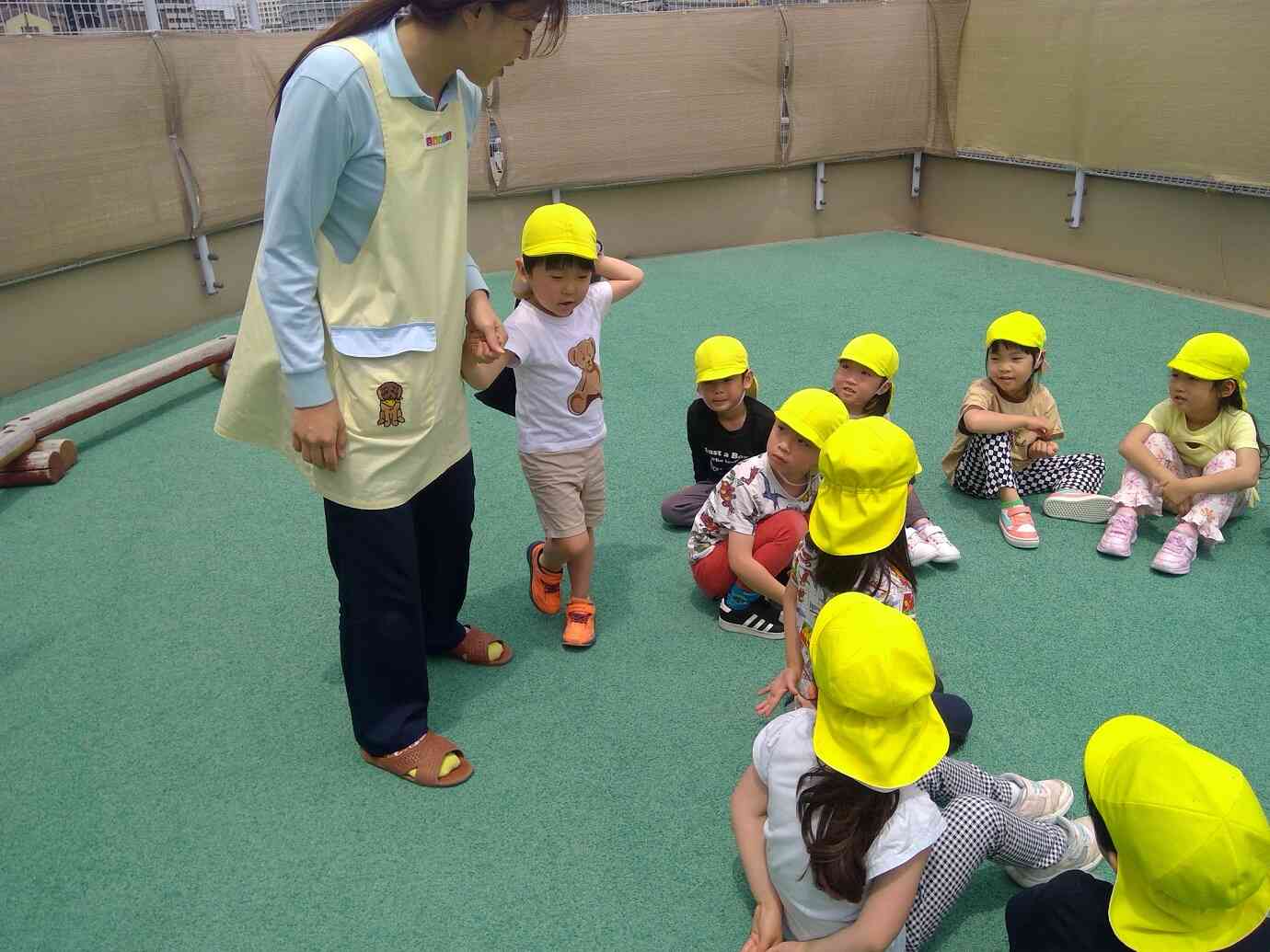 ハンカチ落とし（5歳児）