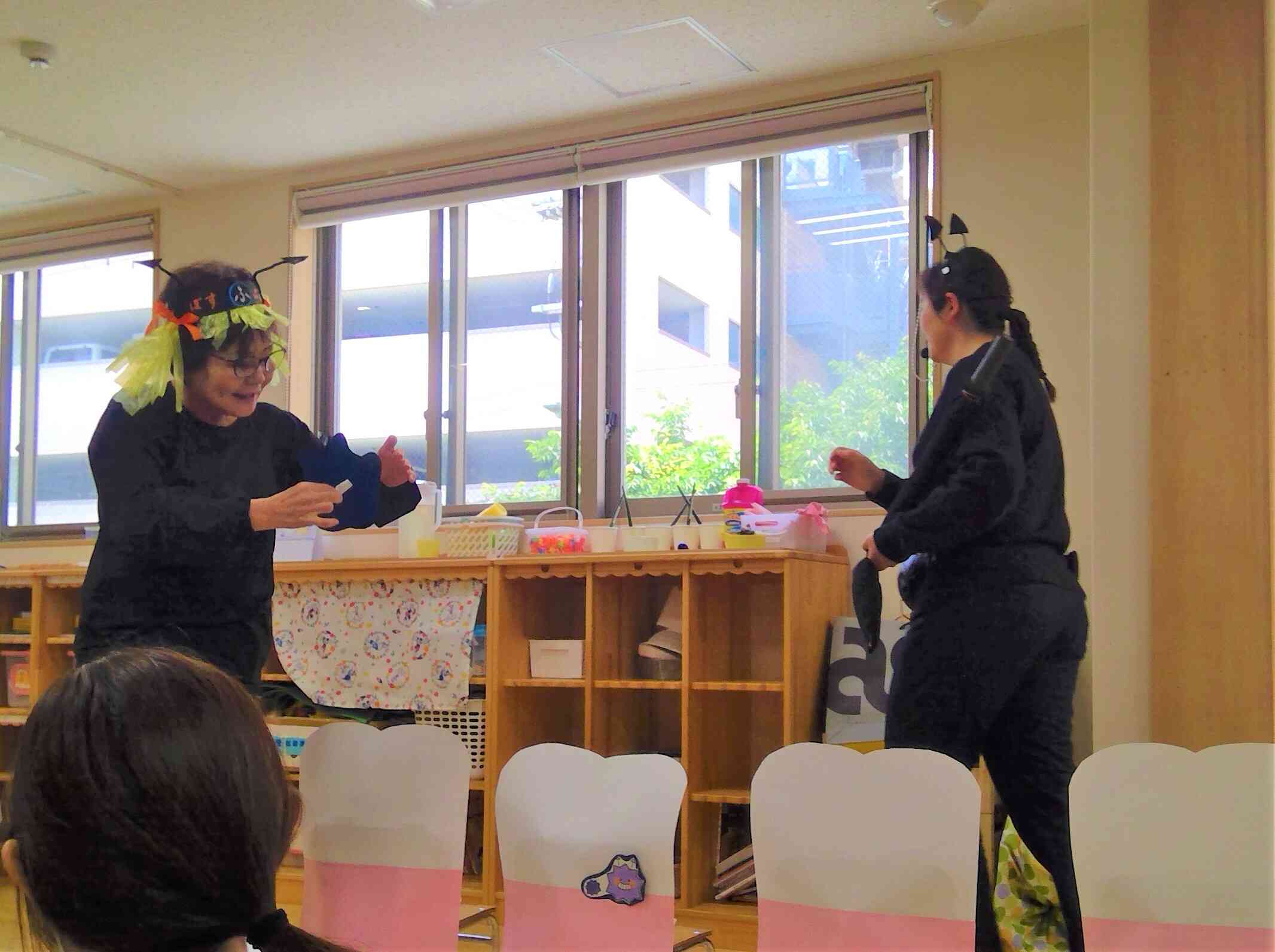 歯磨きしていない歯は、虫歯にするぞ！