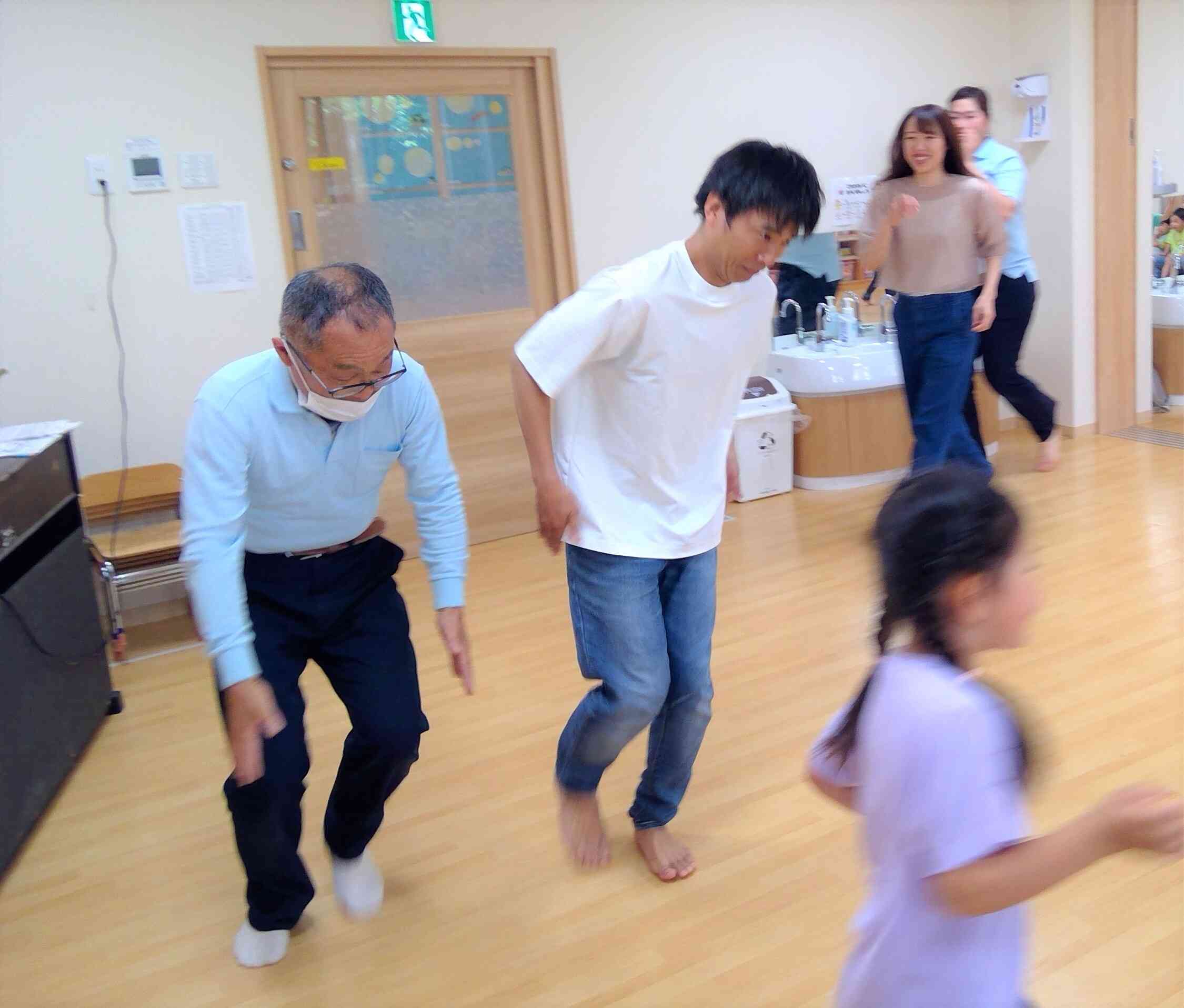 羽山先生を見習って…
