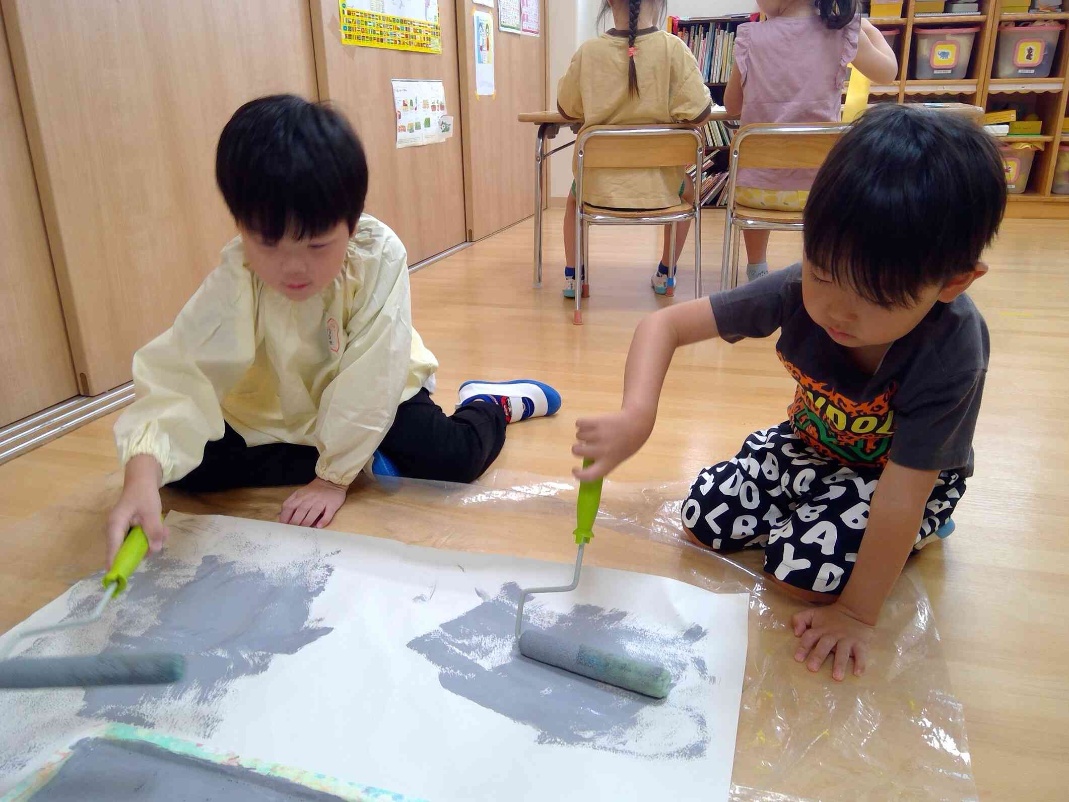 池に置く、石づくり！