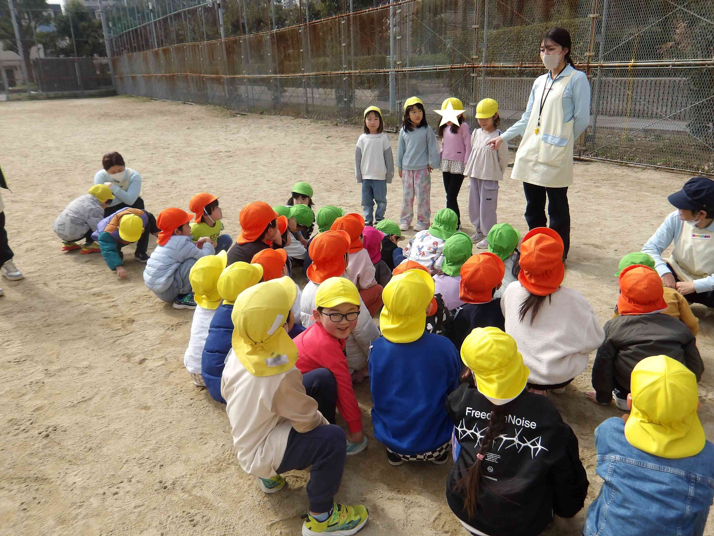 遊びの説明をしてくれました！