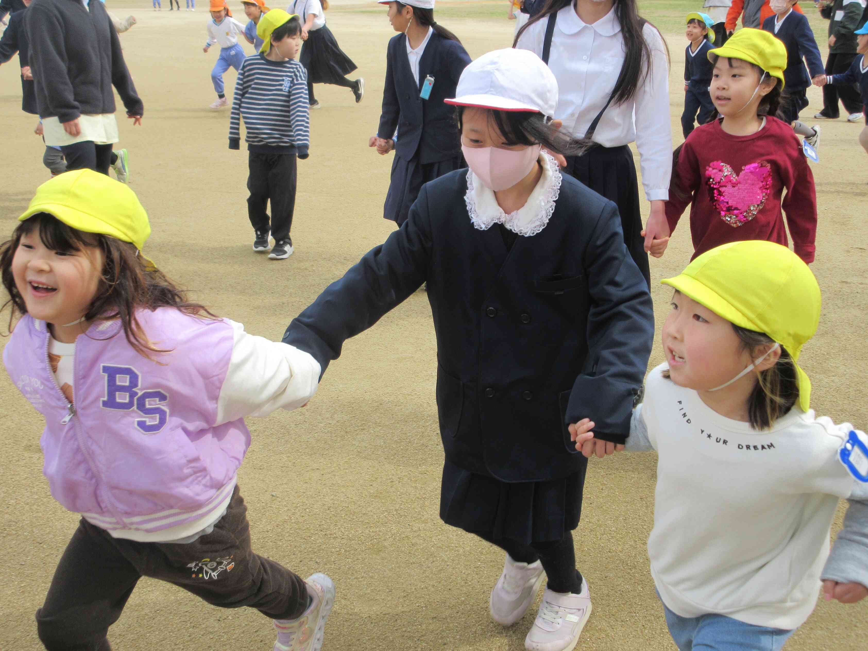 中野小学校の小学生たちと交流をしました