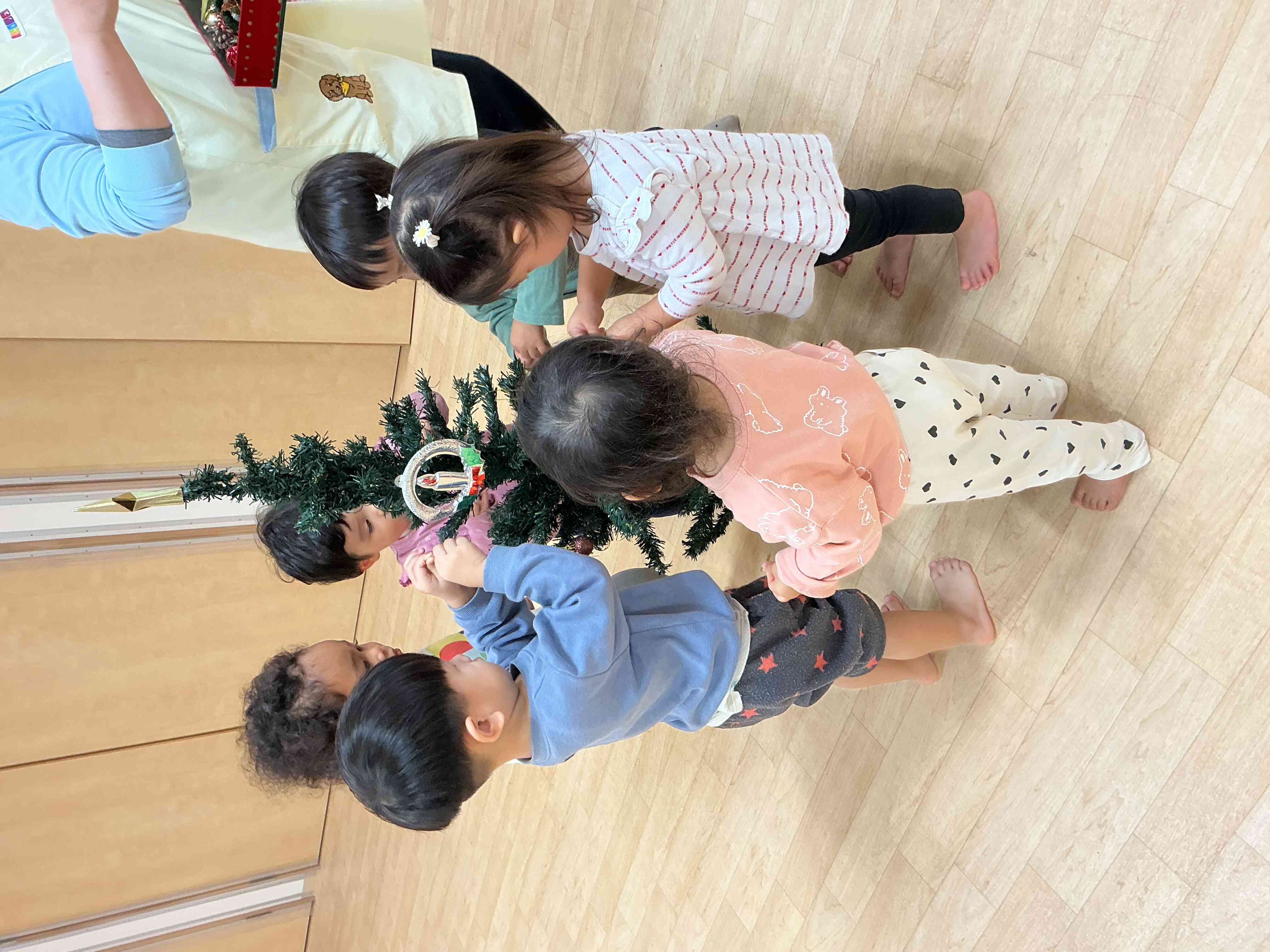 あひる組さんの飾りつけ☆