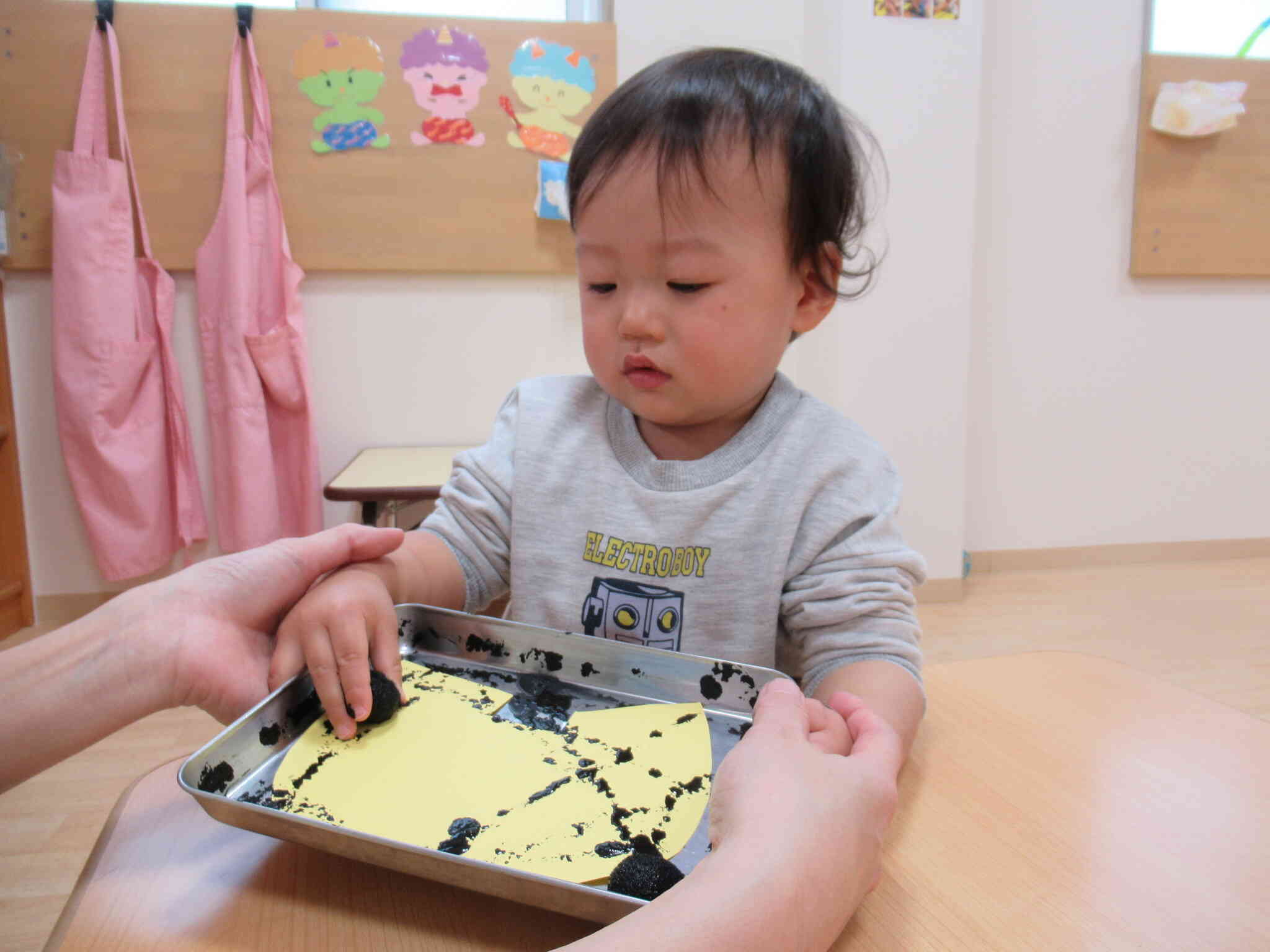 この黒くて丸いのが気になるな～