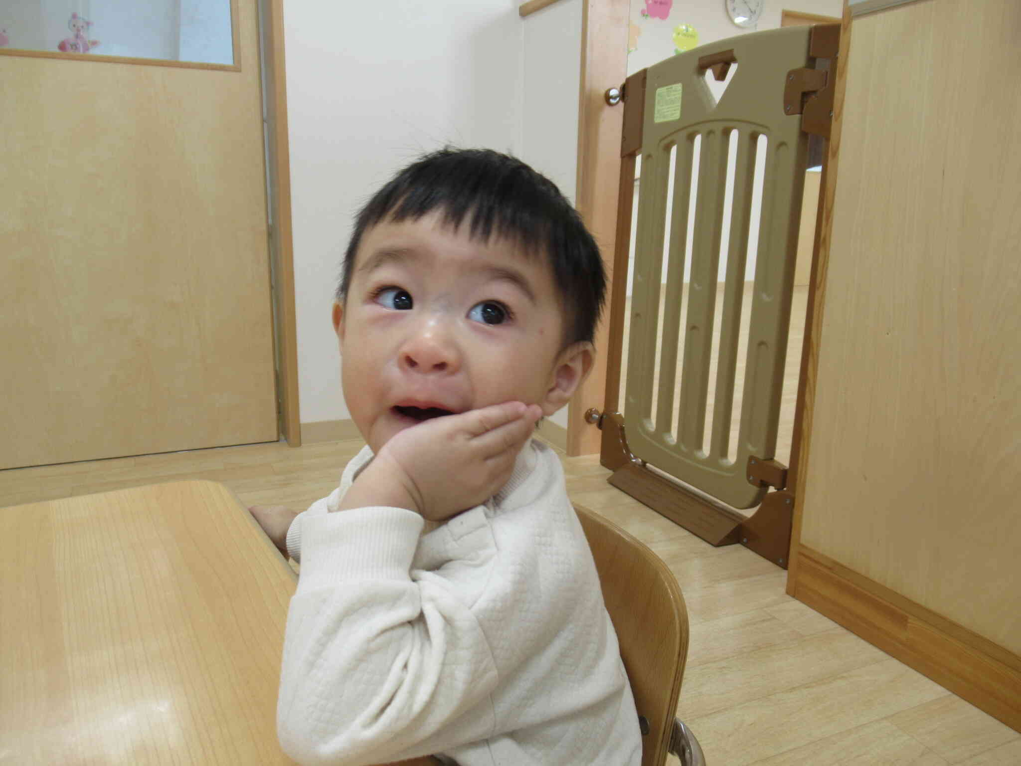 カメラに向けてのキメポーズ☆☆かっこいいでしょ♡