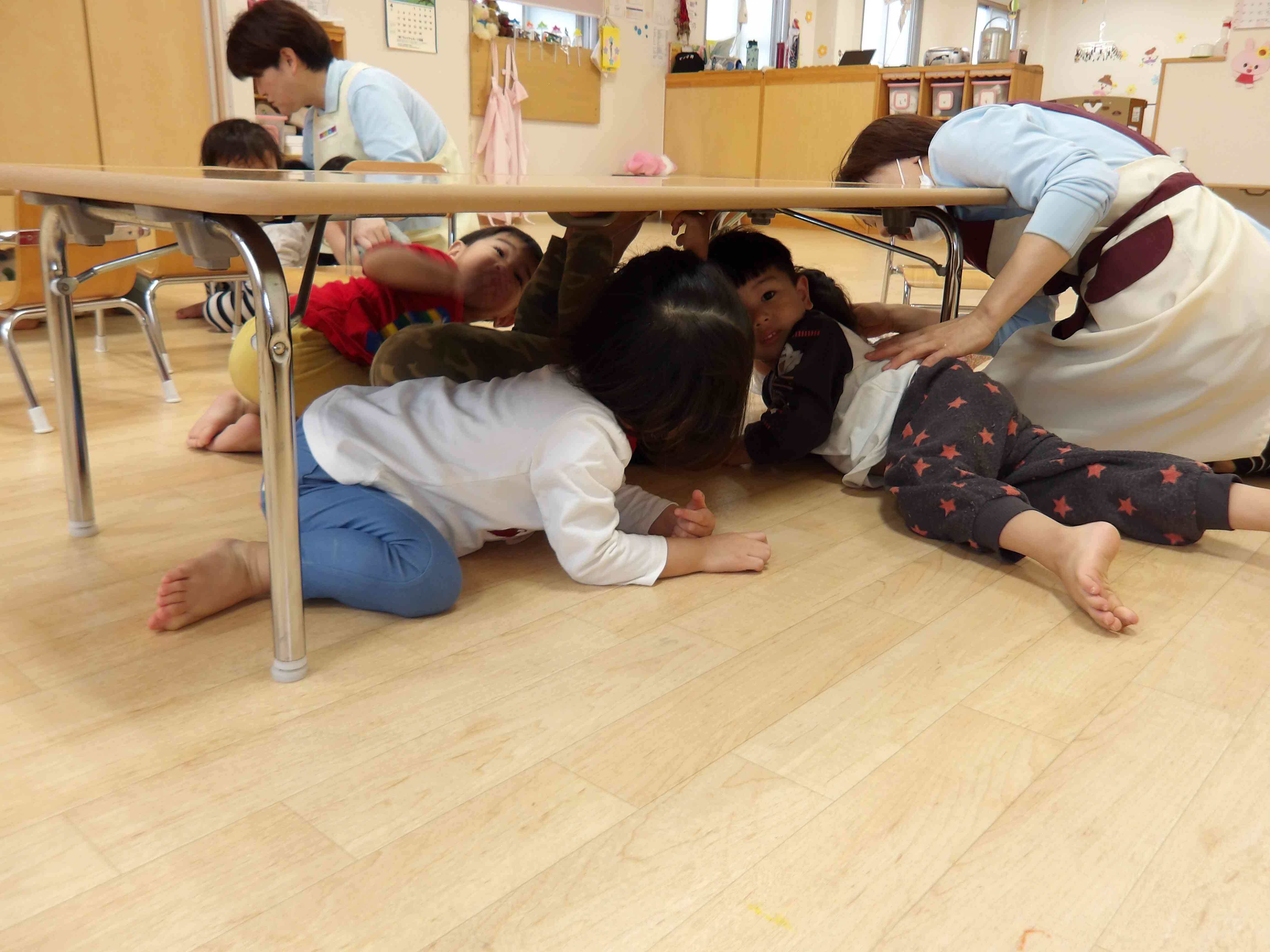 避難訓練をしました。