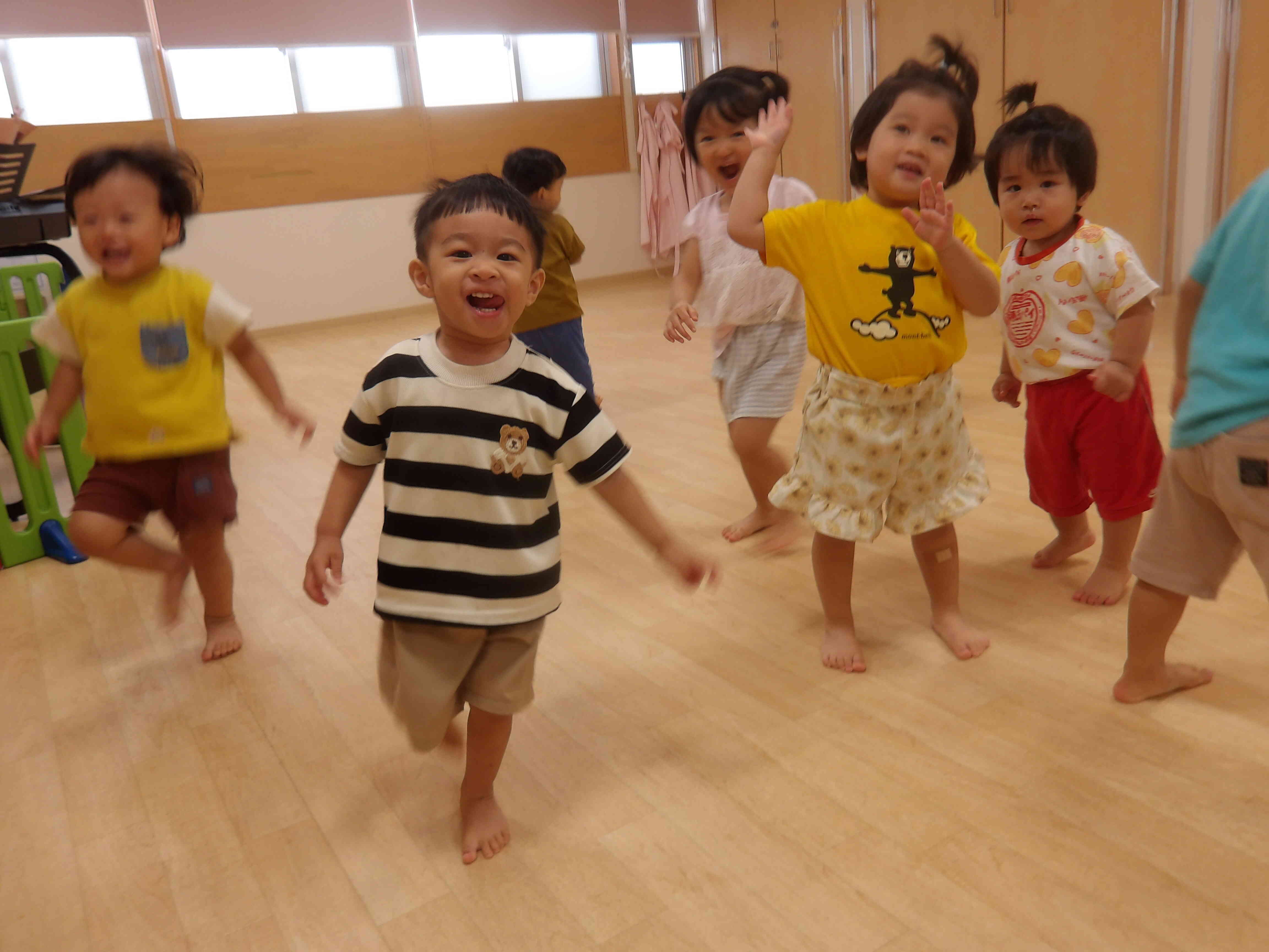 ♬音楽に合わせて♬