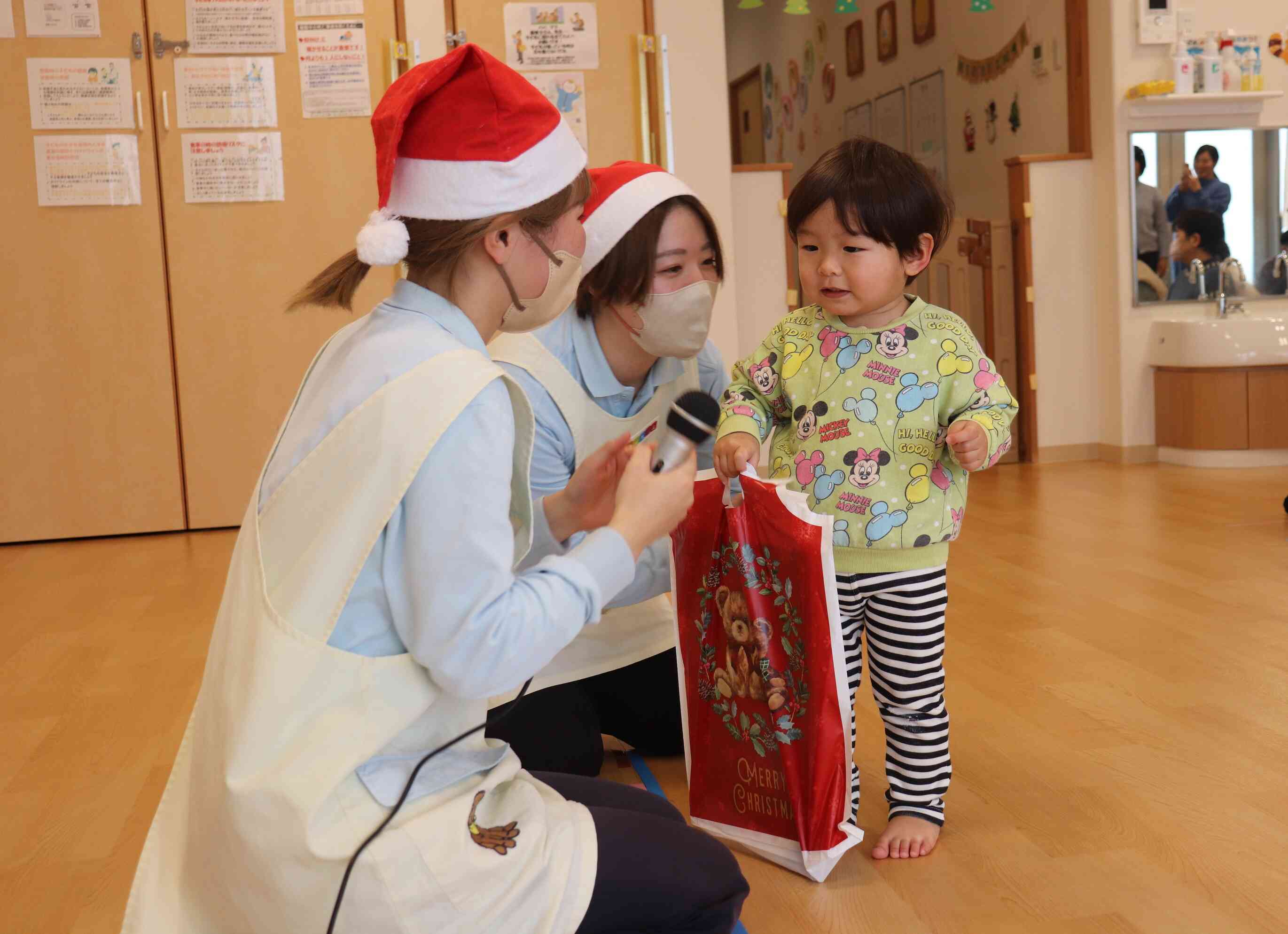 何が入っているかな～？