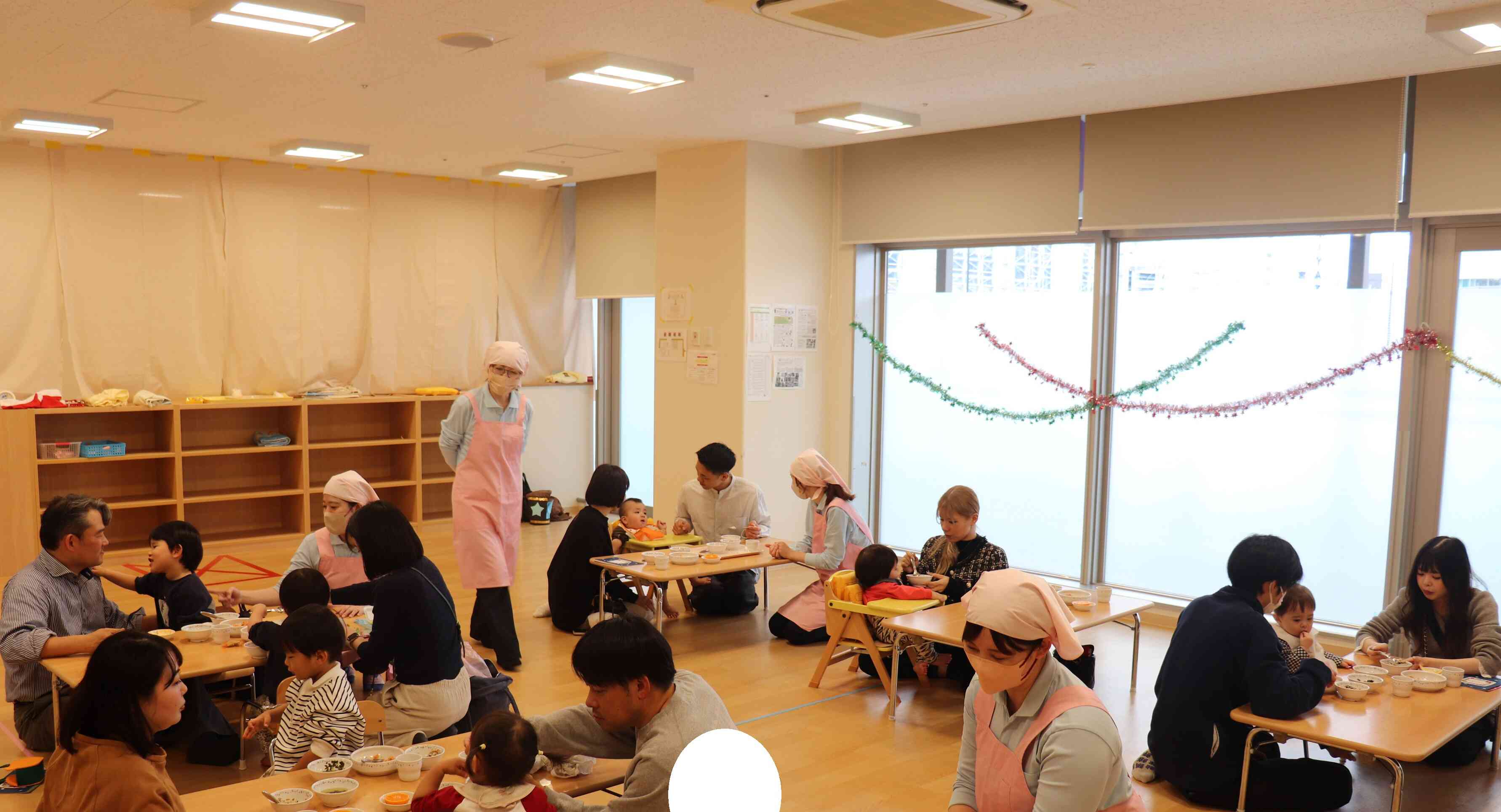 にぎやかな試食会でした