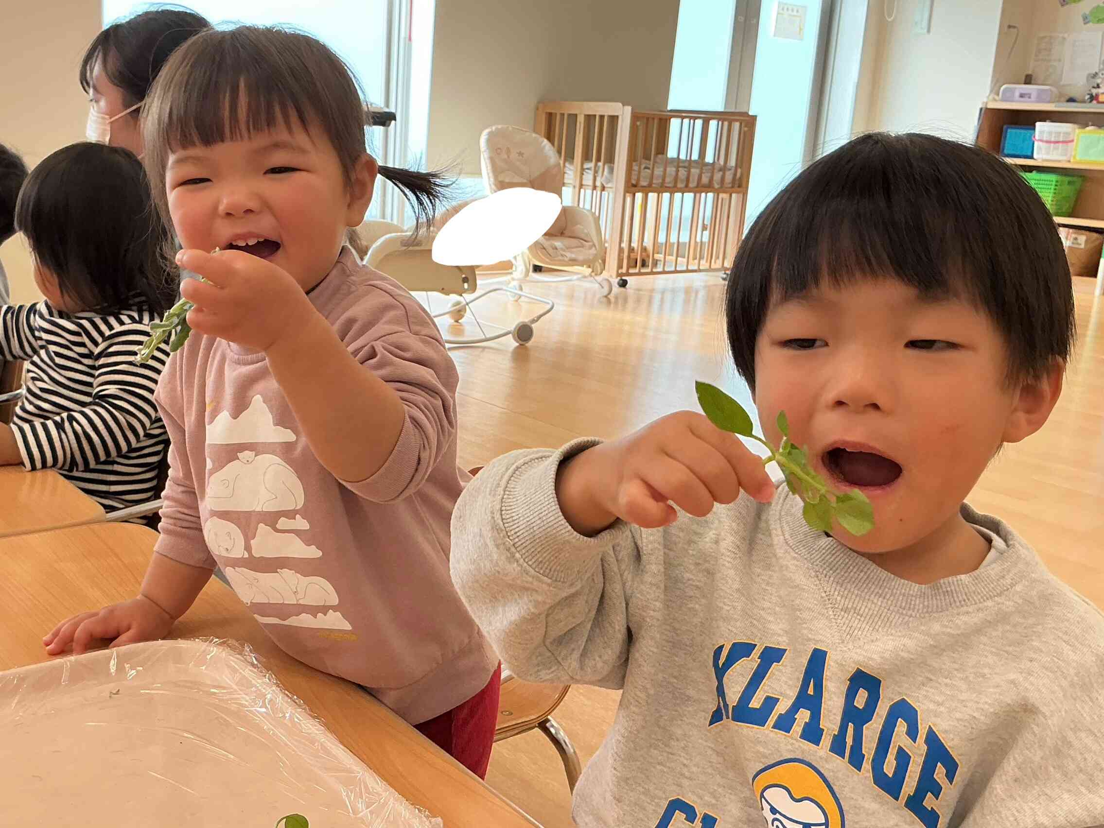 なかよく「あーん」