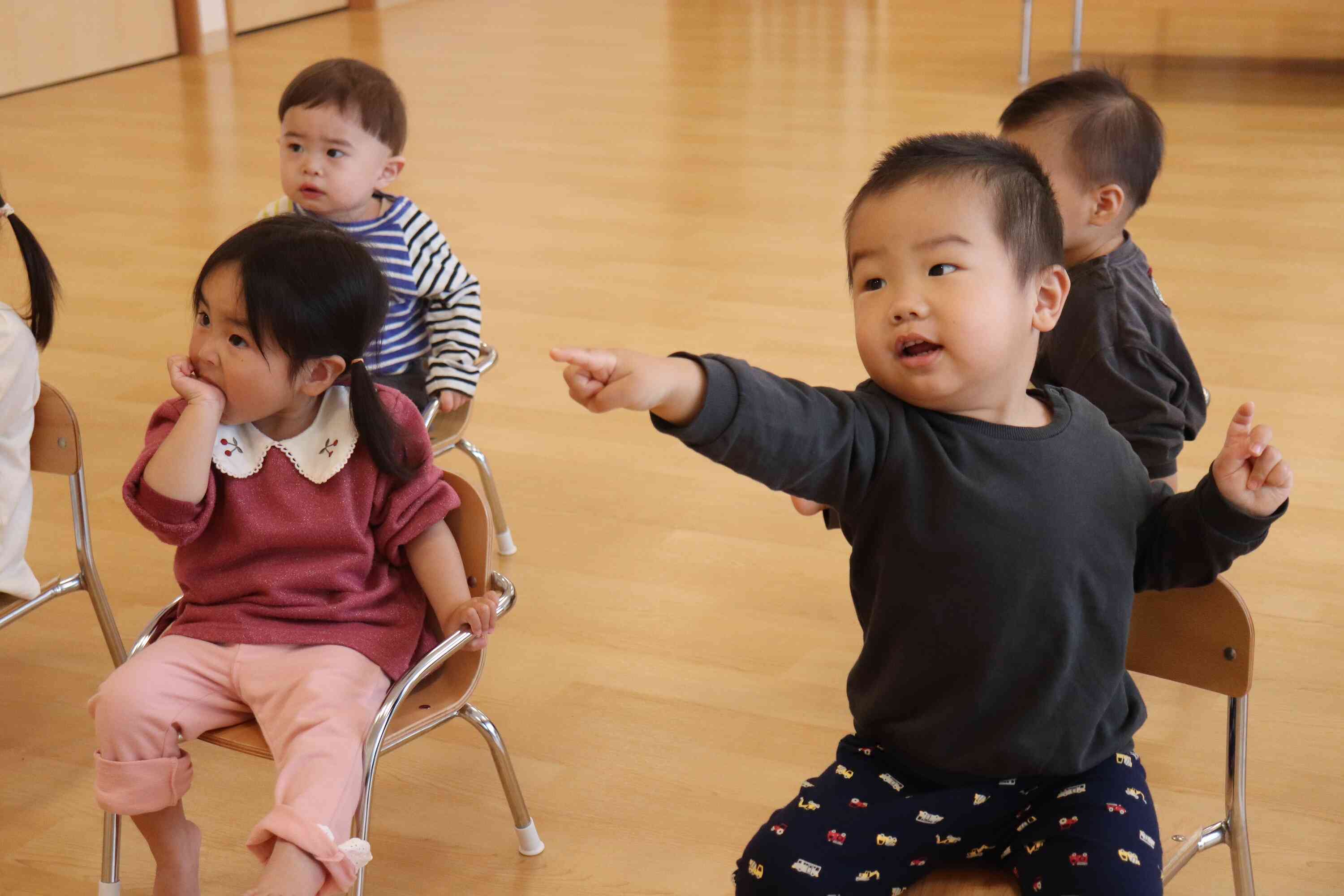 「ちちんぷいぷい　ケーキになあれー！！」