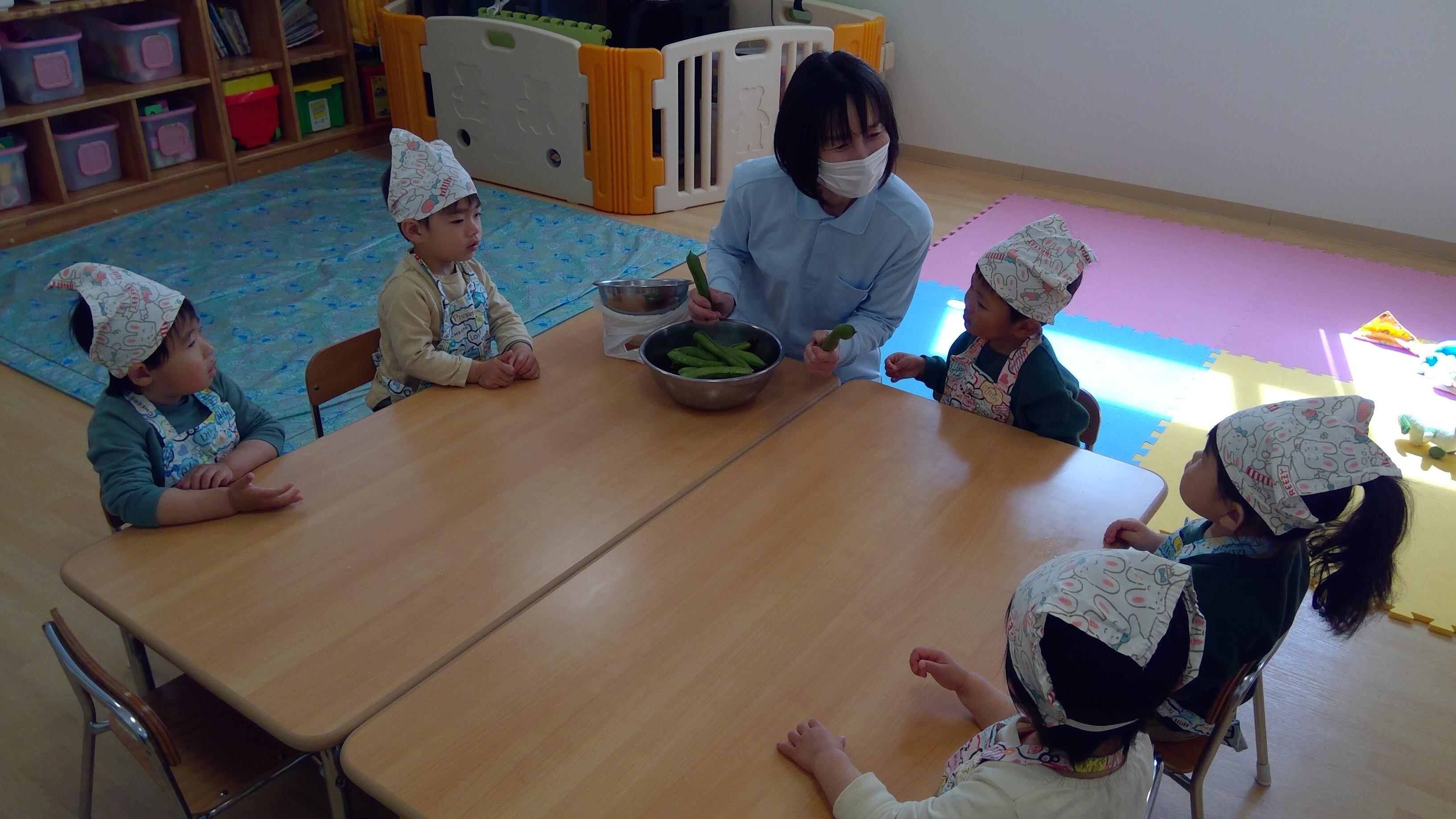 うさぎ組（2歳児）食育