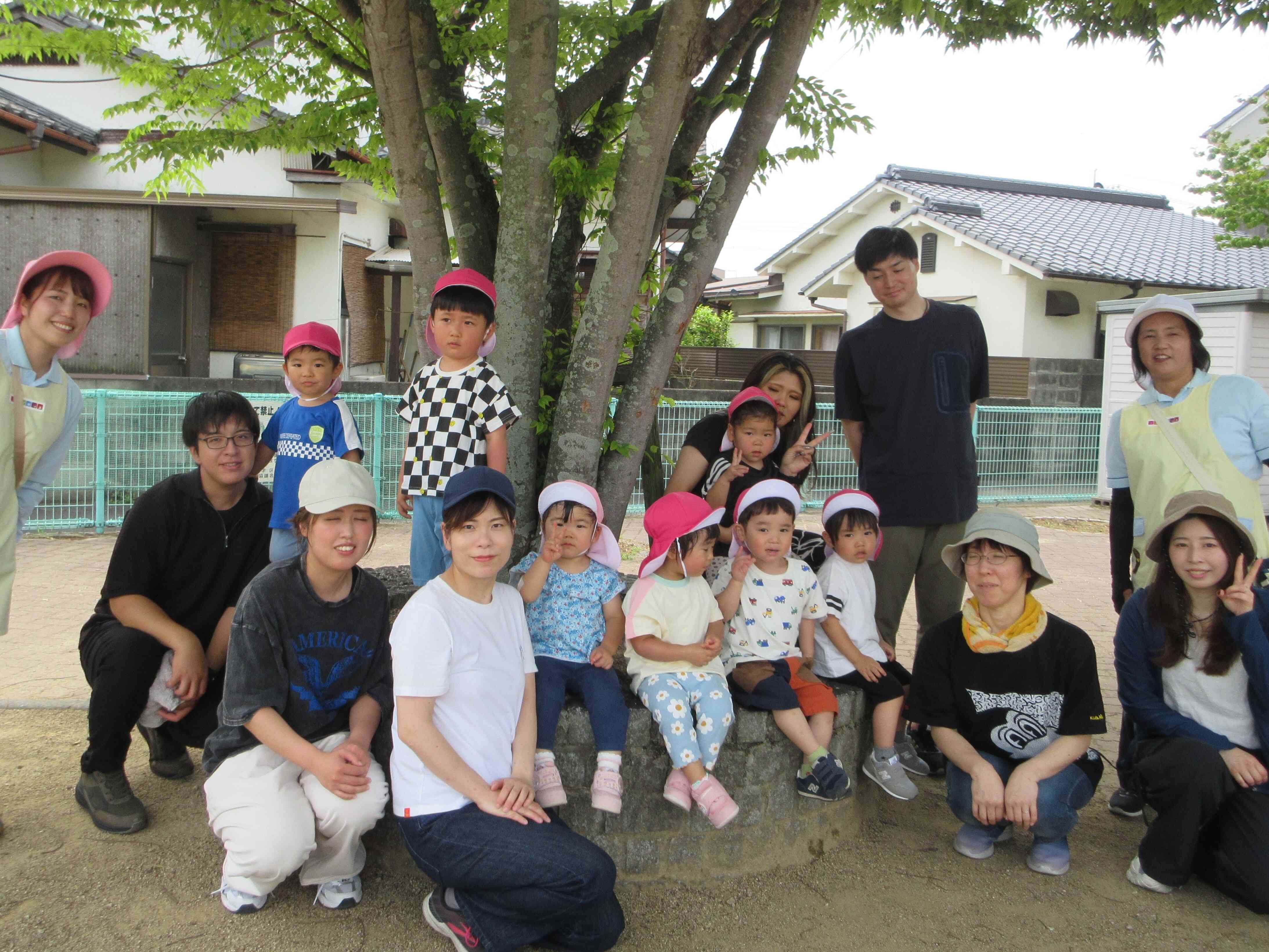 楽しかったよ、親子遠足！うさぎ組（2歳児）