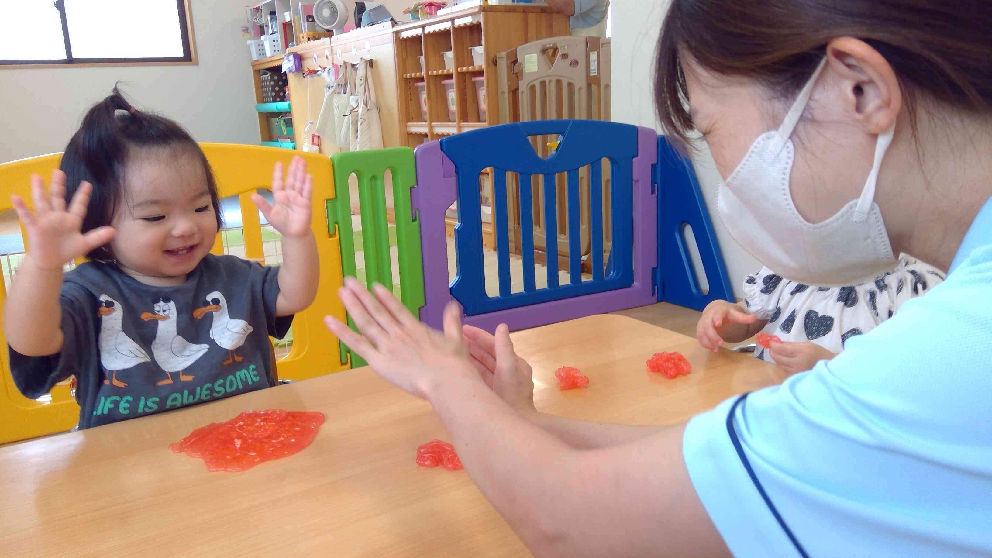いろんな感触遊びしたよ！(0歳児)
