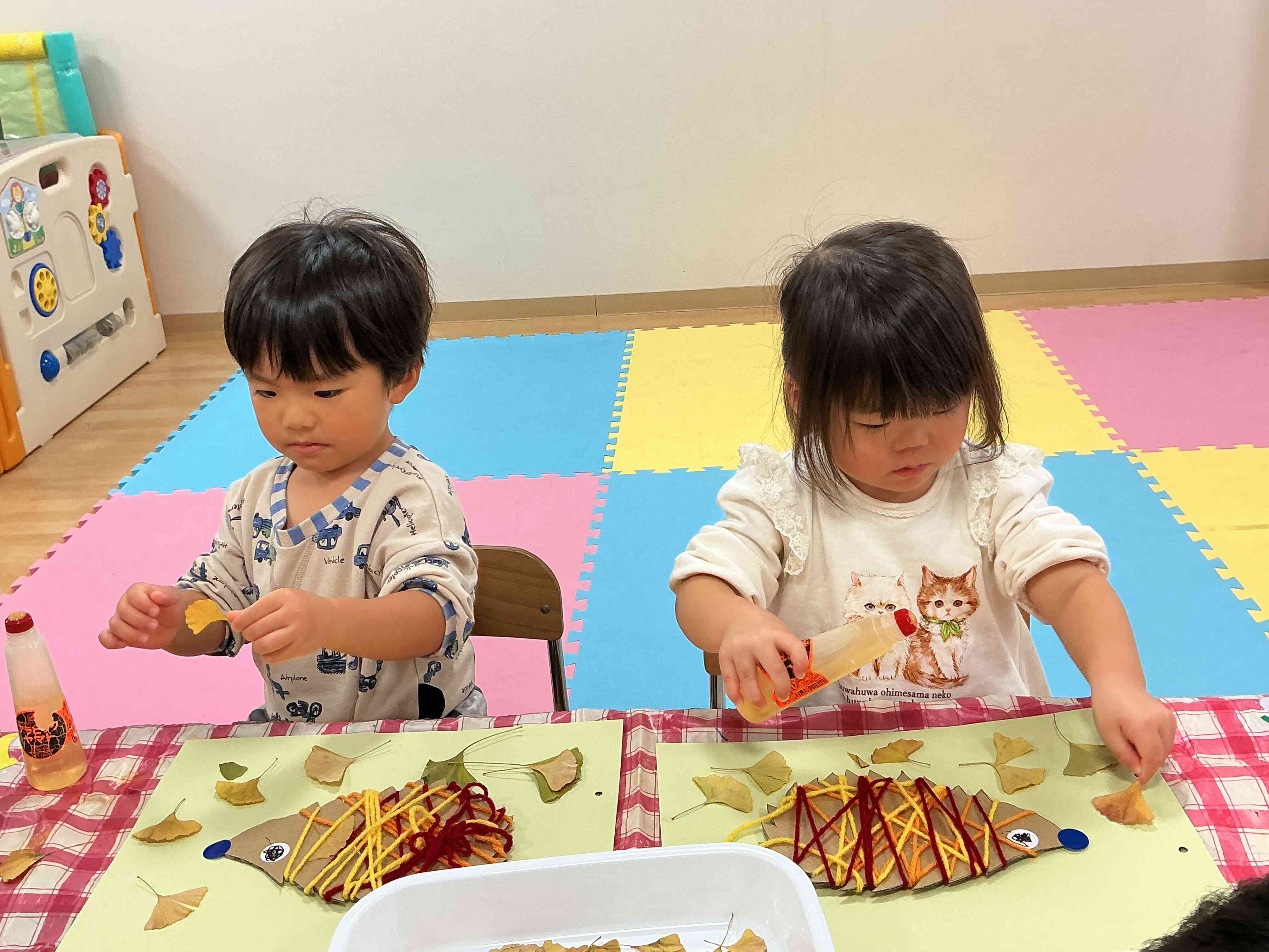 秋ならではの製作。