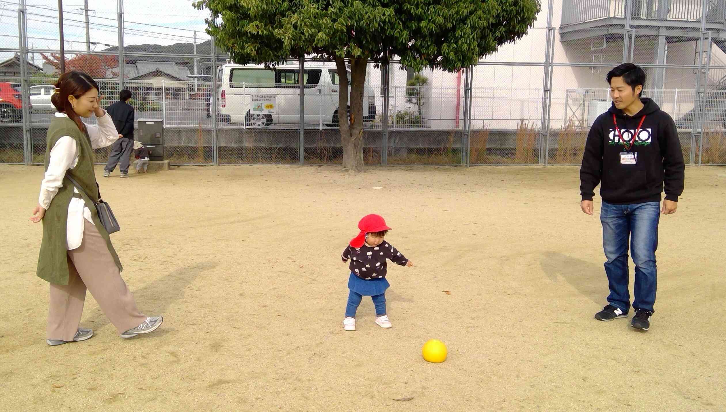 ボールまてまてー