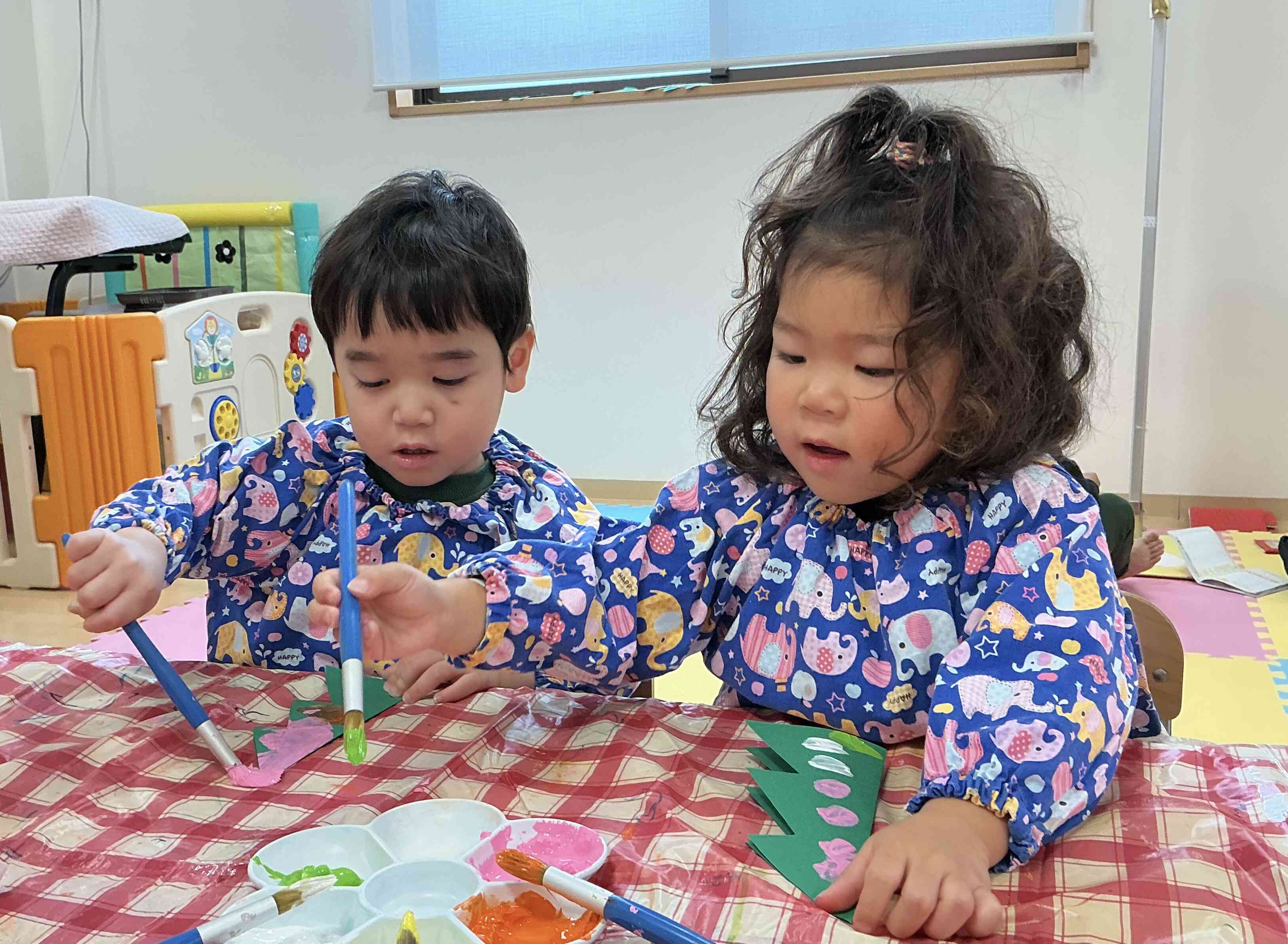 かわいいクリスマスツリーになるかな。