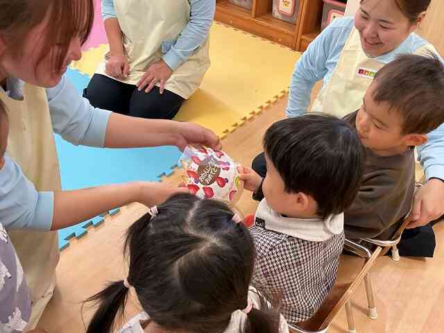 ケーキみんなで食べようね