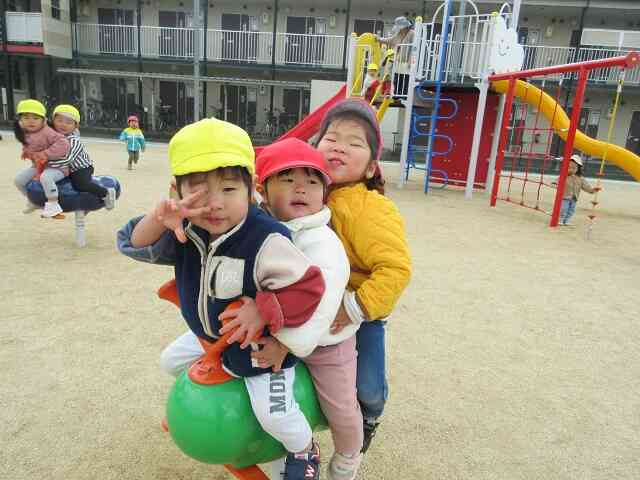 新しい公園へ遊びに行ったよ。