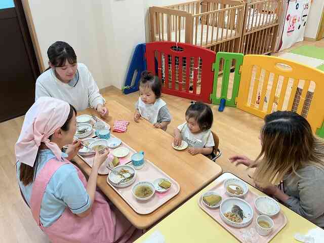 親子給食試食会 ひよこ組(0歳児)