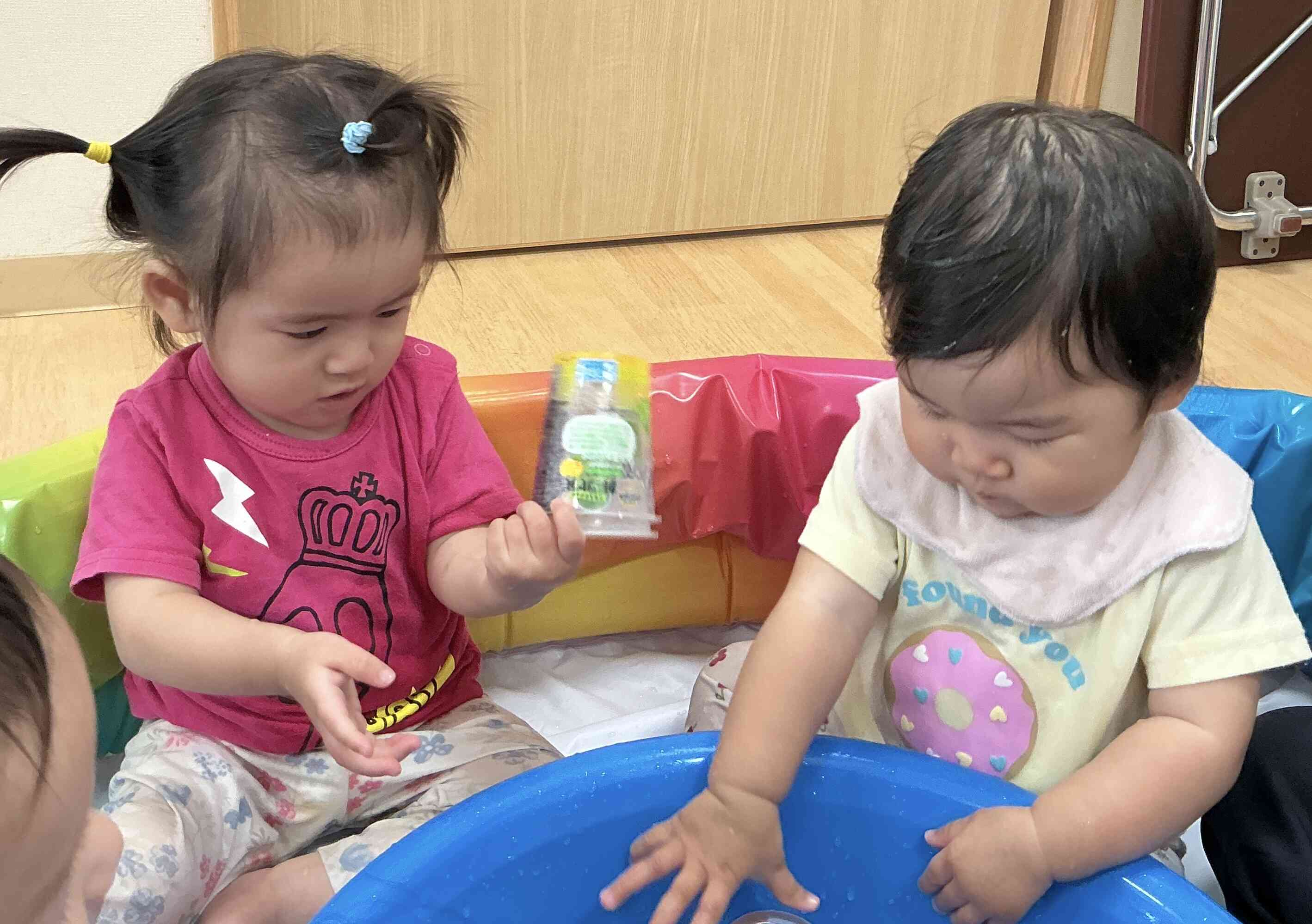 バシャバシャ、ジャバジャバ