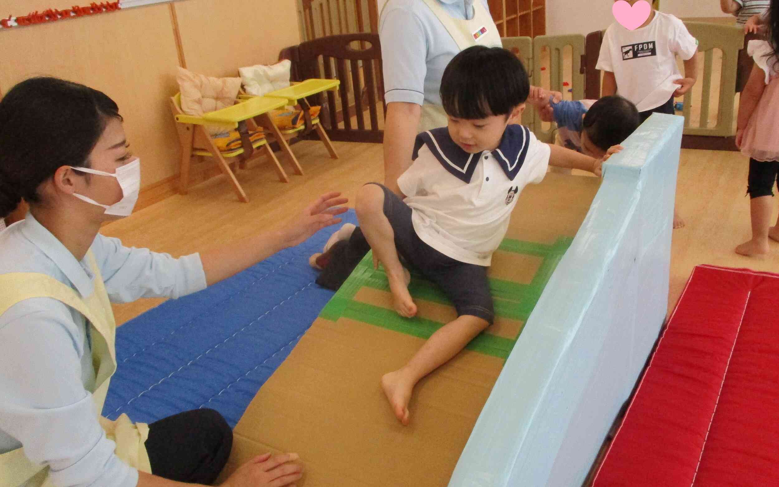 すいすいす~い。