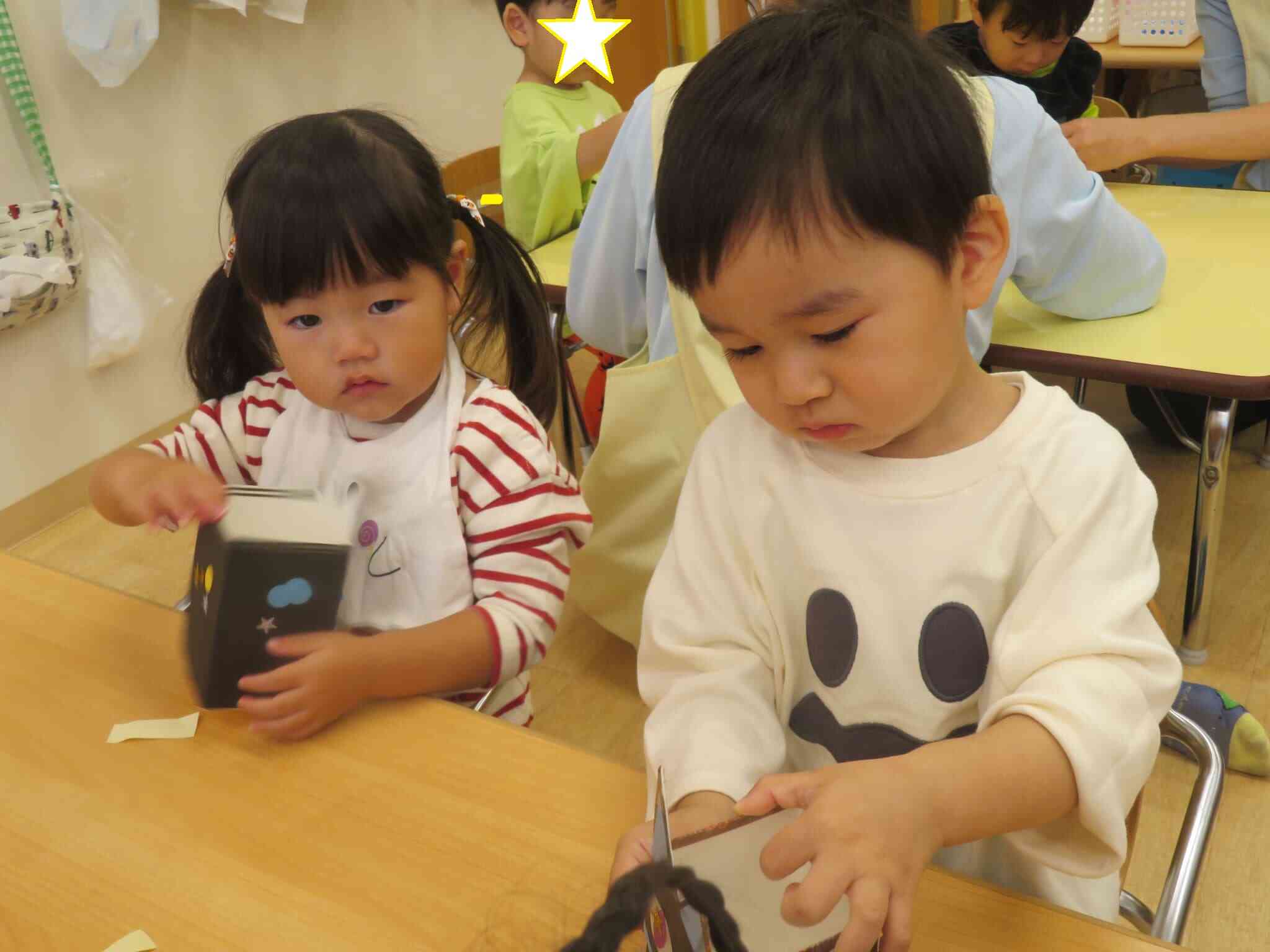 ここに貼ろうっと！