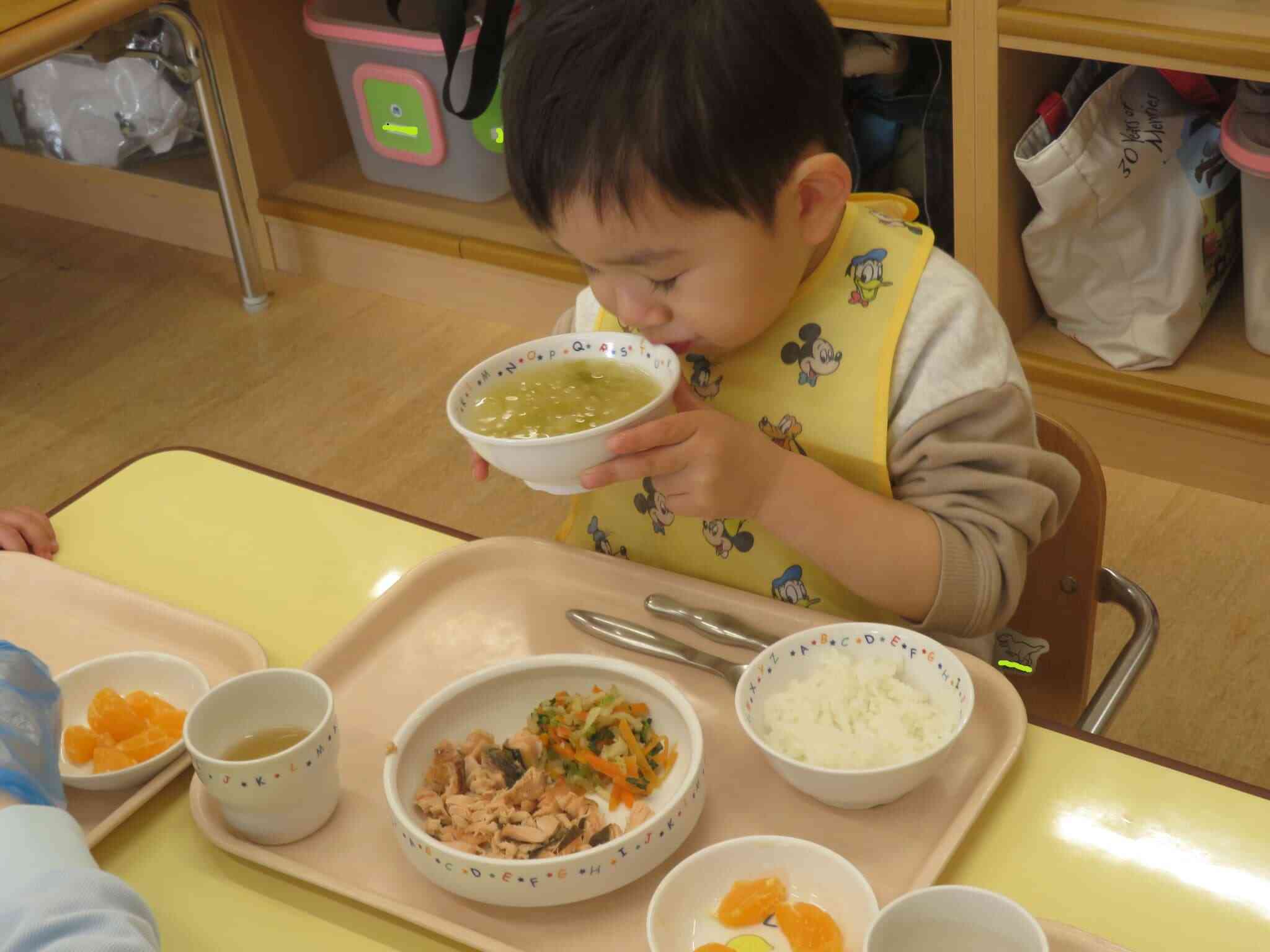 こぼさずに飲めるよ＾＾