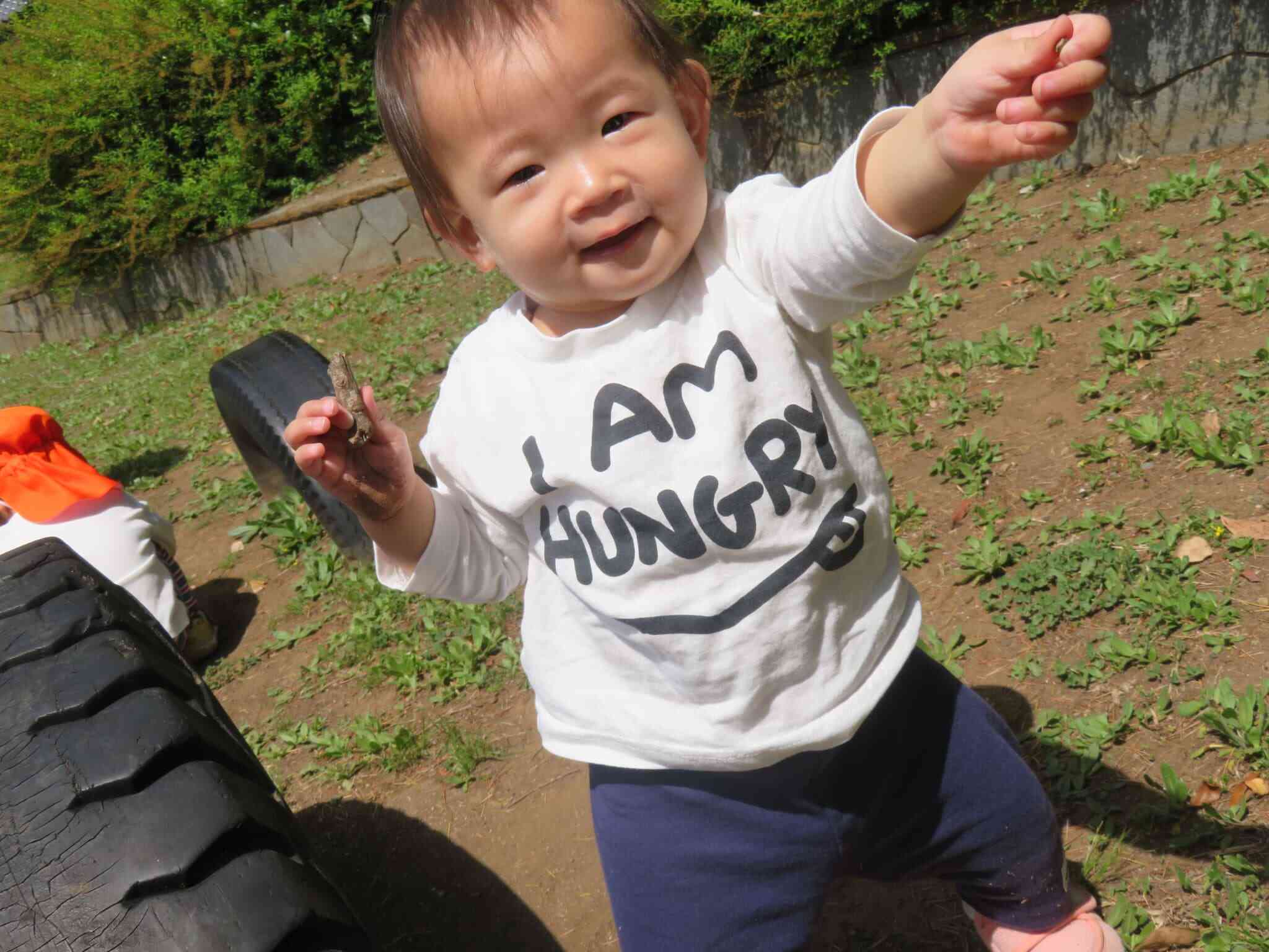 なにやら見つけた様子です・・・