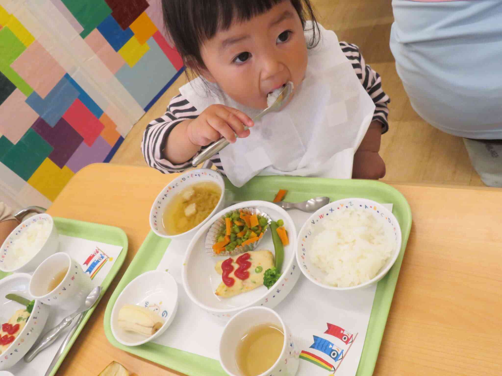 大きなお口でいただきます！