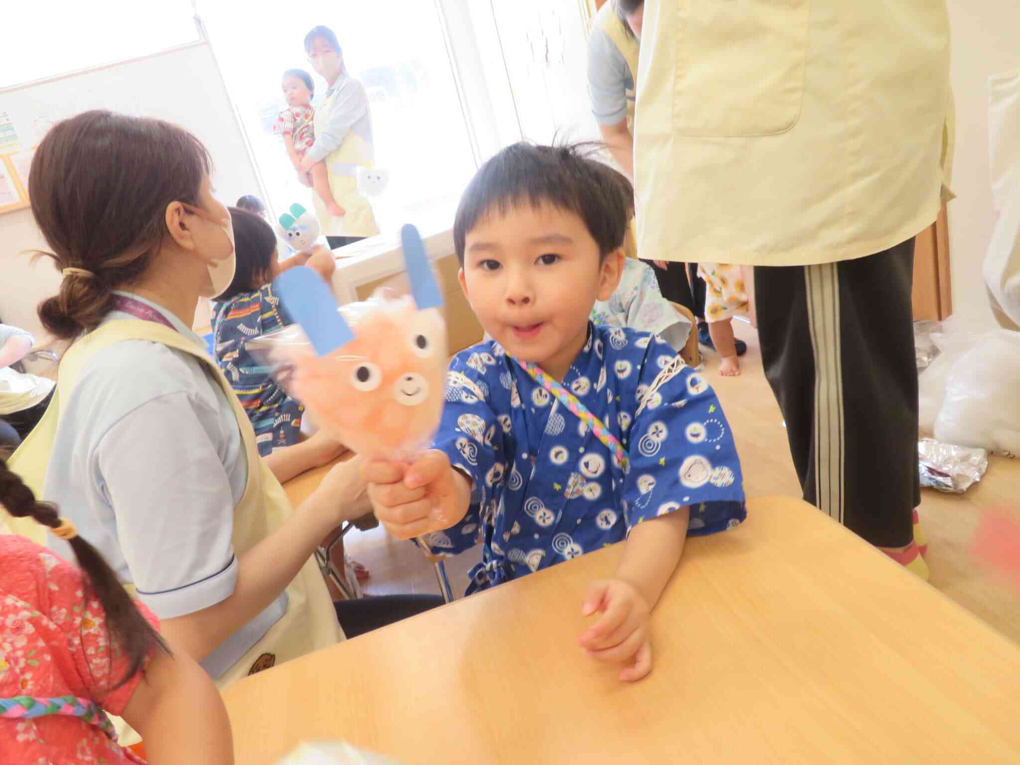 どんなお顔にしようかな？