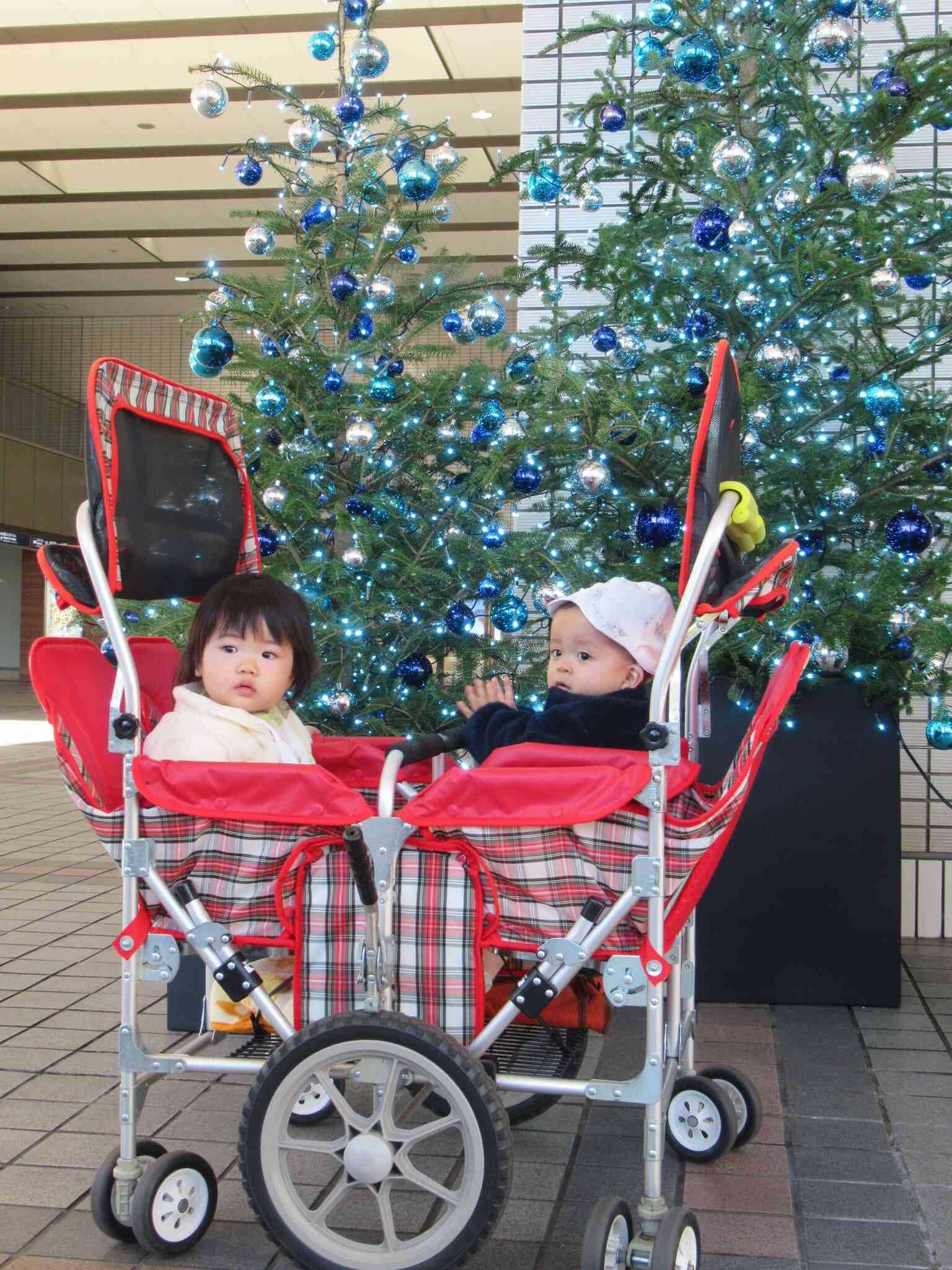 0歳児さんのお散歩の様子☆彡