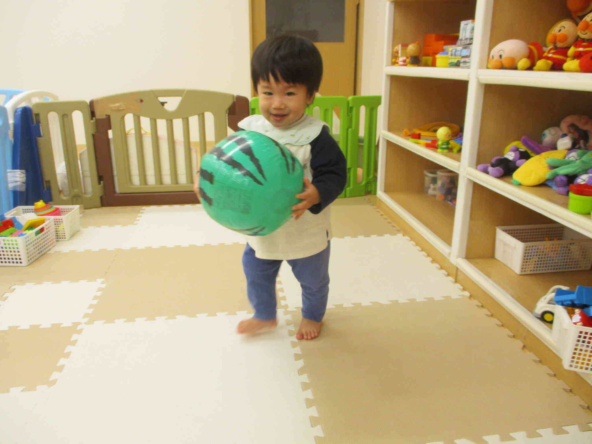 お部屋遊びの様子③