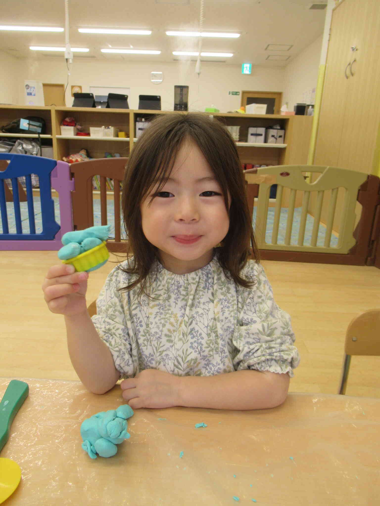 2歳児さんのお部屋遊びの様子♬